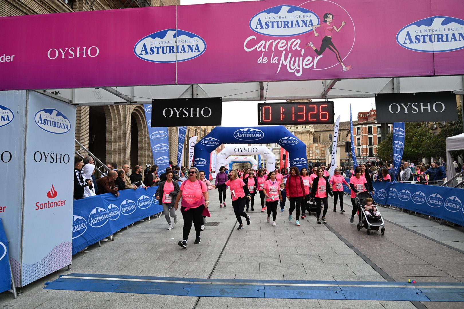 Todas las fotos de la Carrera de la Mujer de Zaragoza 2023. 7346