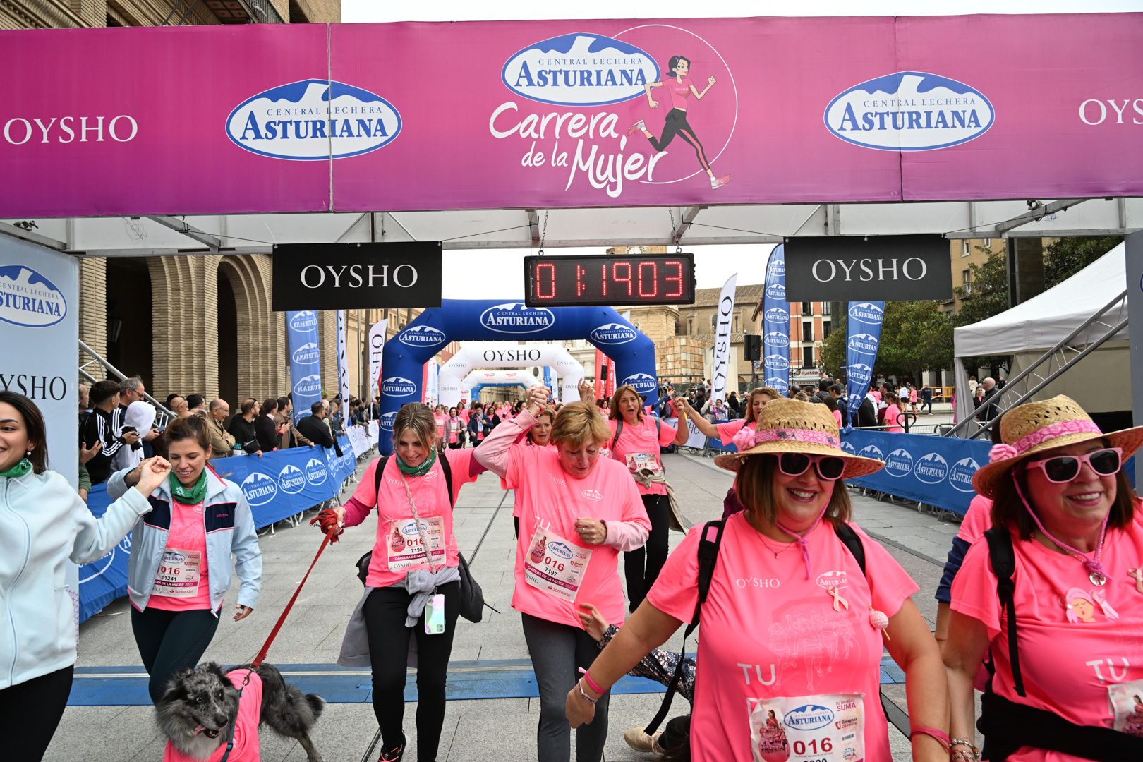 Todas las fotos de la Carrera de la Mujer de Zaragoza 2023. 7835