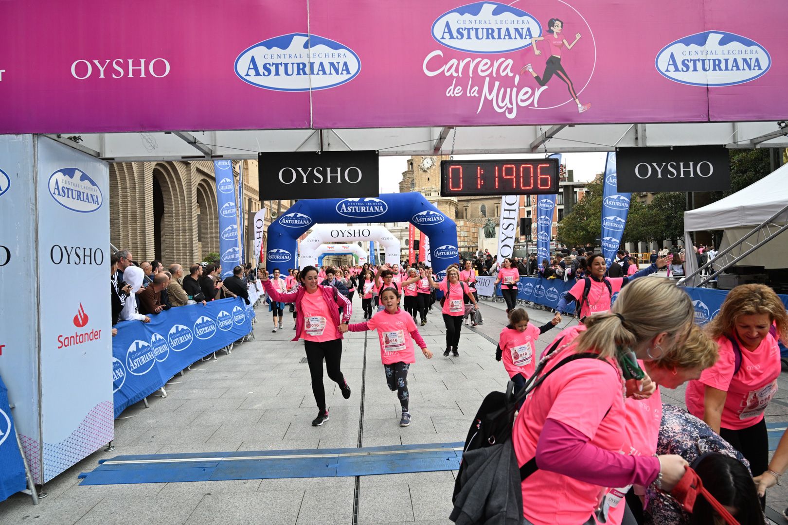 Todas las fotos de la Carrera de la Mujer de Zaragoza 2023. 7837