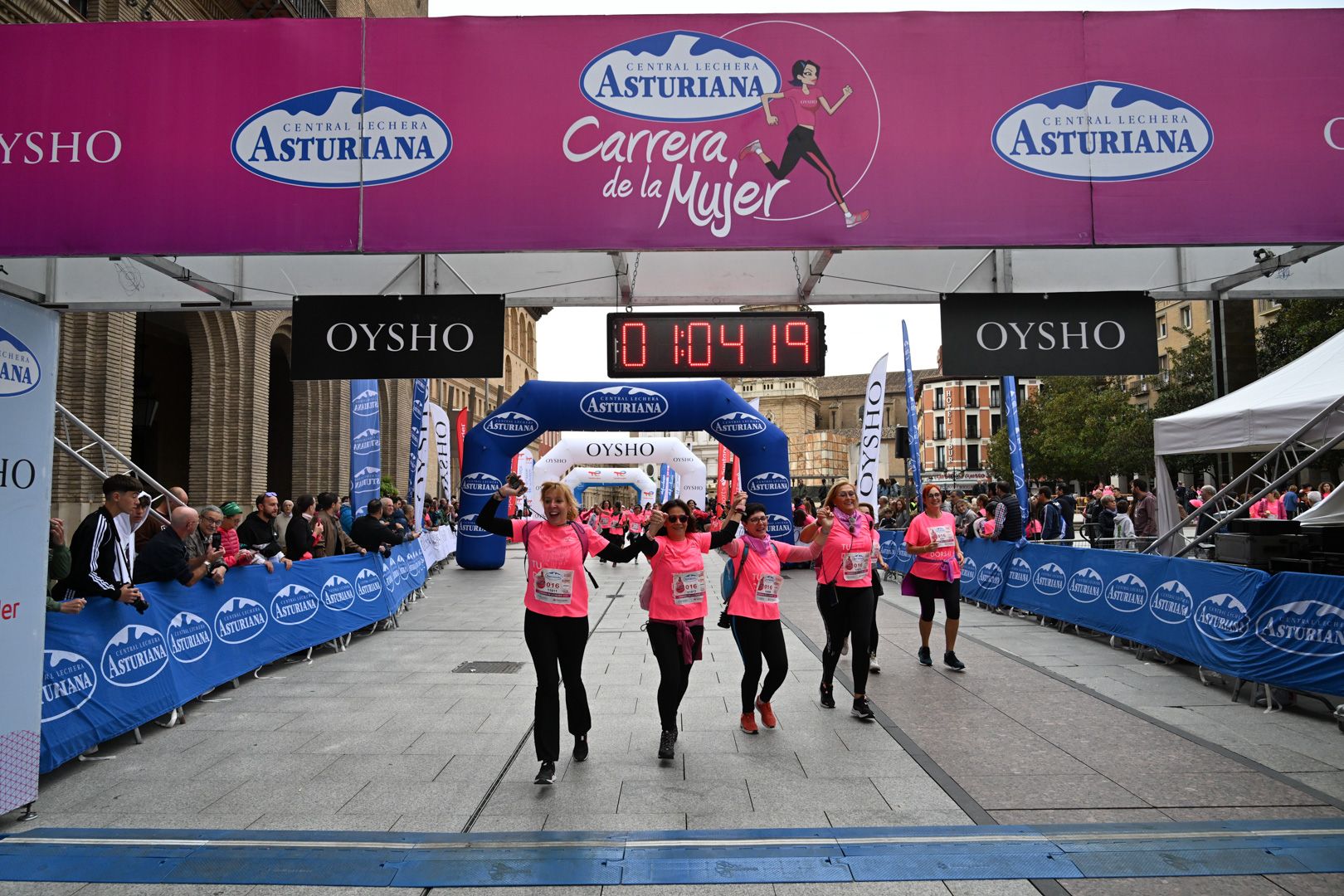 Todas las fotos de la Carrera de la Mujer de Zaragoza 2023. 6619