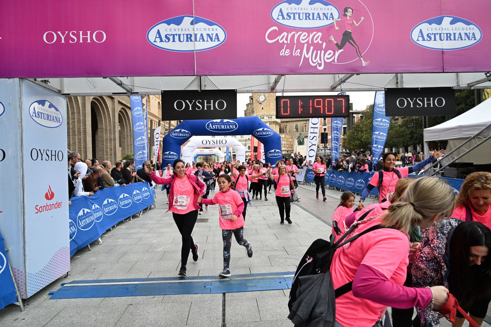 Todas las fotos de la Carrera de la Mujer de Zaragoza 2023. 7838