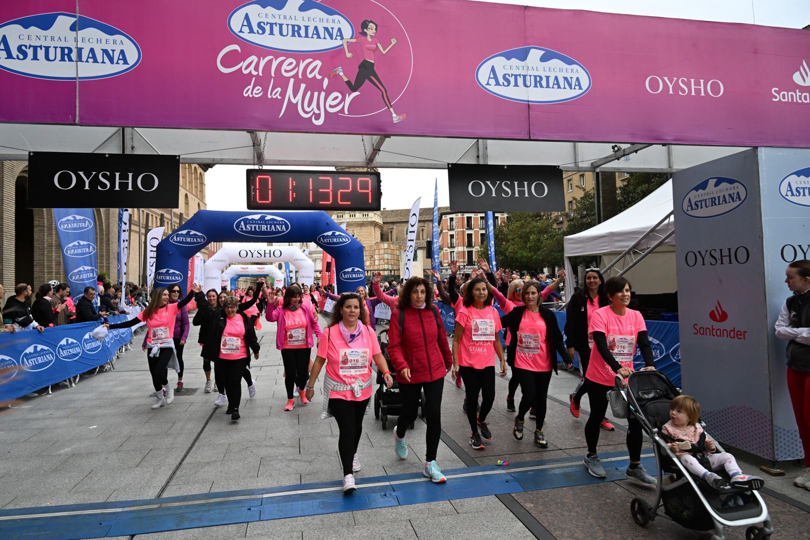 Todas las fotos de la Carrera de la Mujer de Zaragoza 2023. 7351