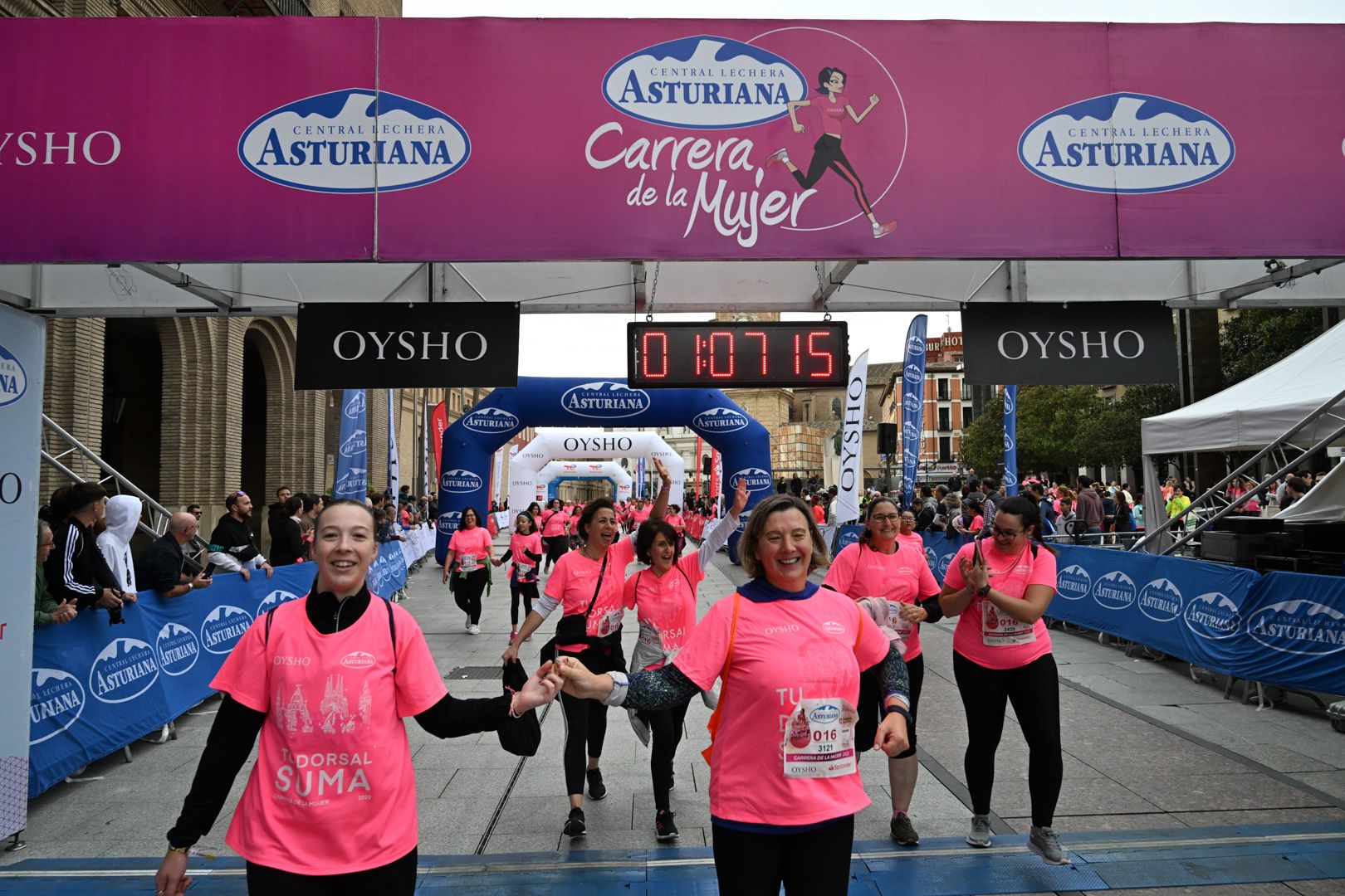 Todas las fotos de la Carrera de la Mujer de Zaragoza 2023. 6864