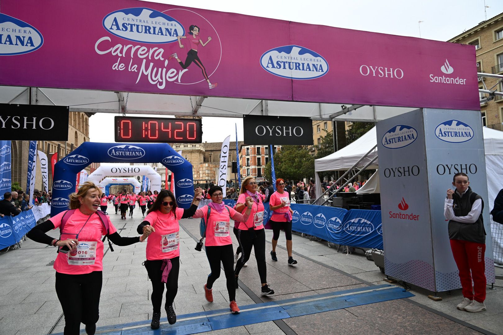 Todas las fotos de la Carrera de la Mujer de Zaragoza 2023. 6621