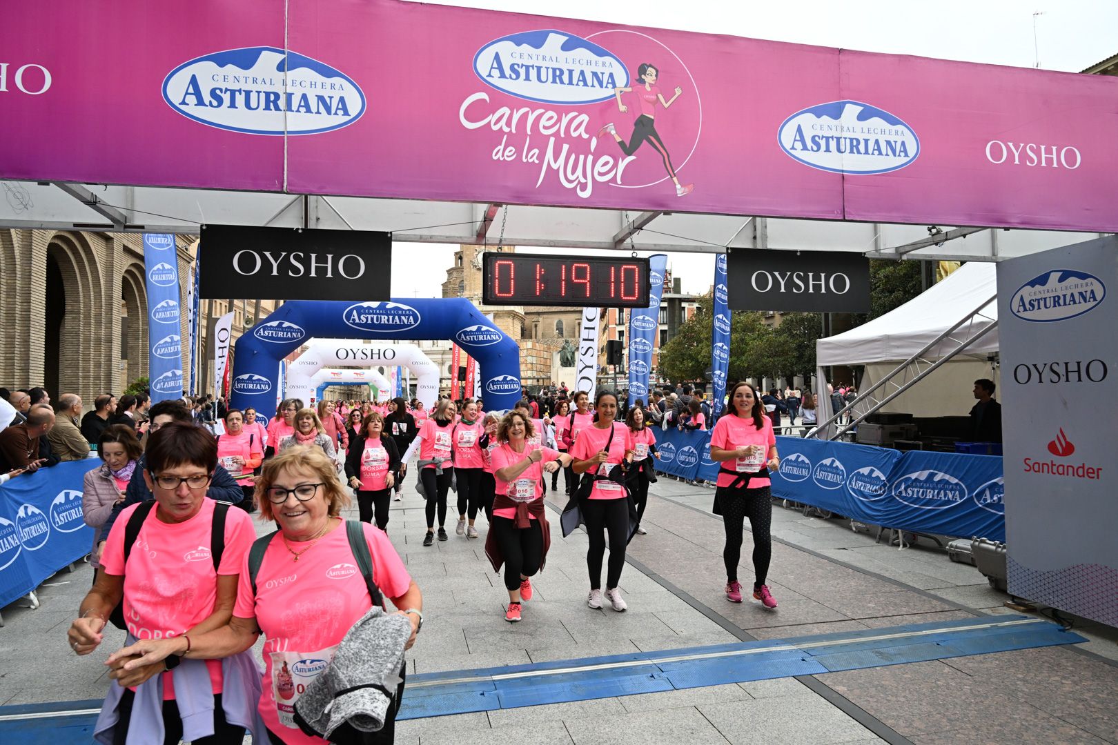 Todas las fotos de la Carrera de la Mujer de Zaragoza 2023. 7840