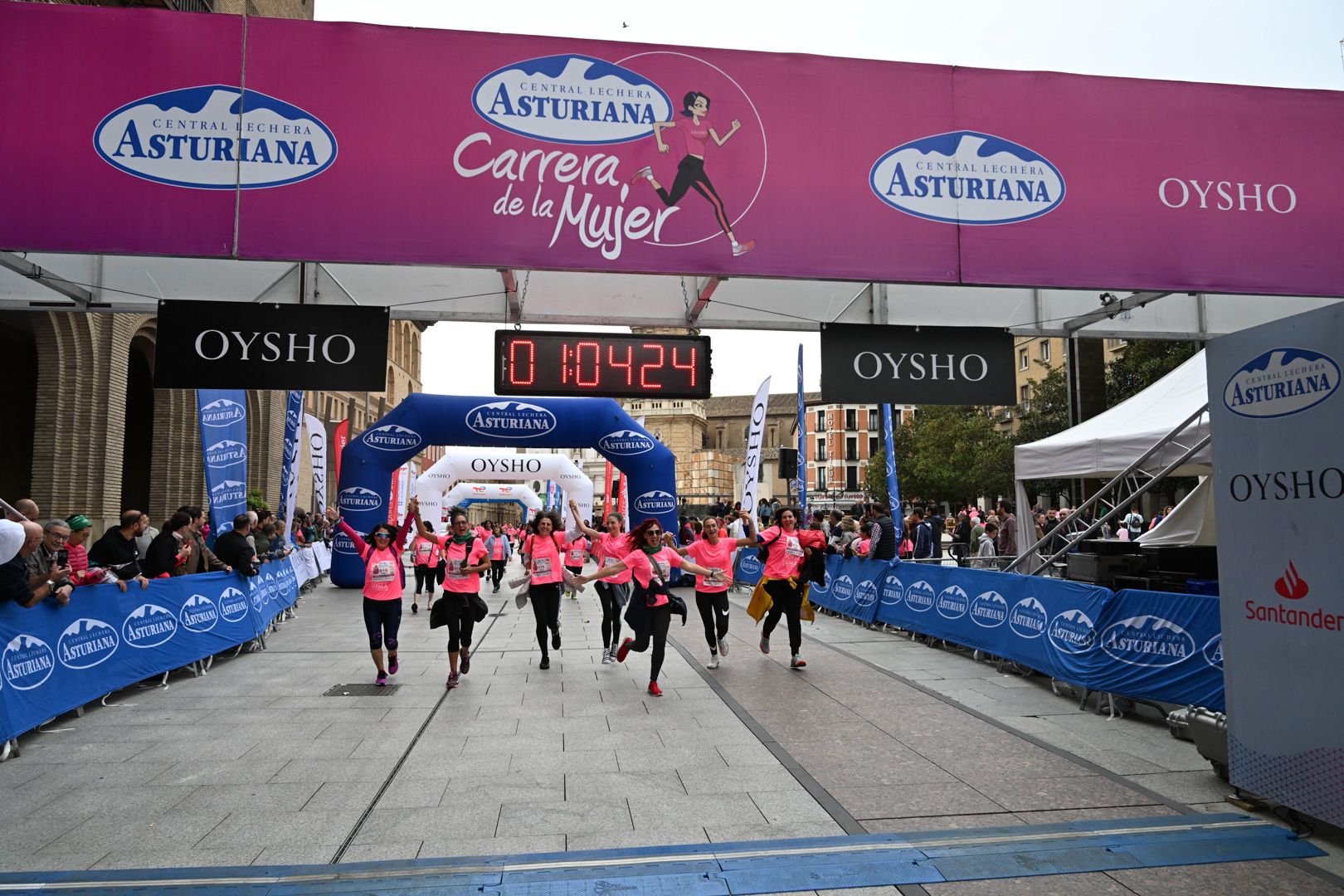 Todas las fotos de la Carrera de la Mujer de Zaragoza 2023. 6622