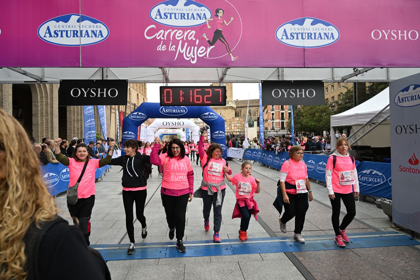 Todas las fotos de la Carrera de la Mujer de Zaragoza 2023. 7599