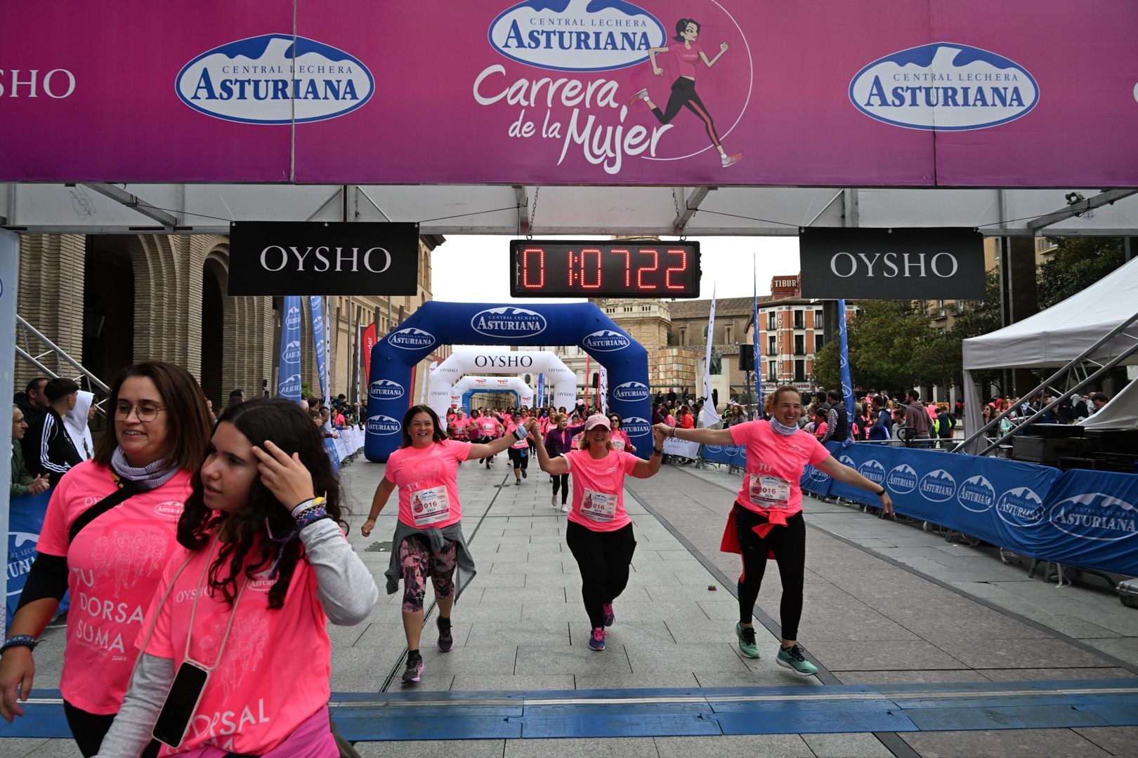 Todas las fotos de la Carrera de la Mujer de Zaragoza 2023. 6870