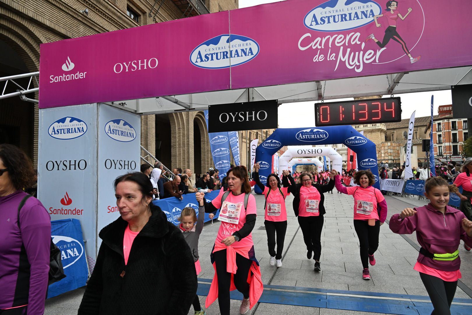Todas las fotos de la Carrera de la Mujer de Zaragoza 2023. 7362