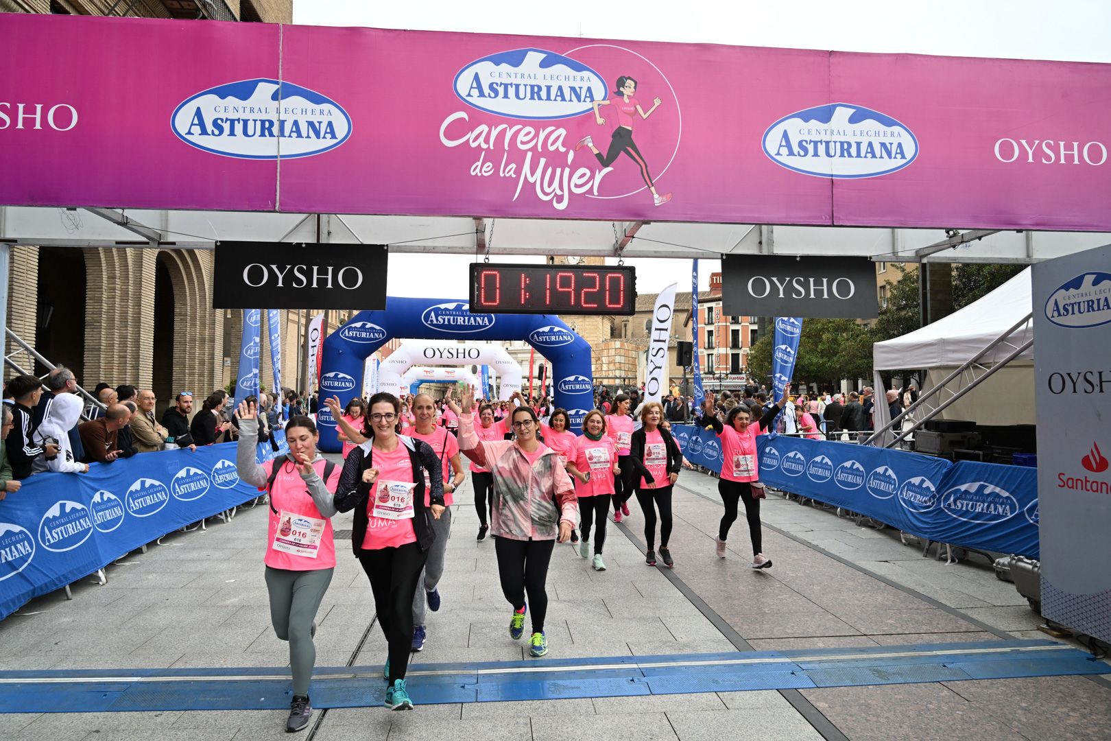 Todas las fotos de la Carrera de la Mujer de Zaragoza 2023. 7850