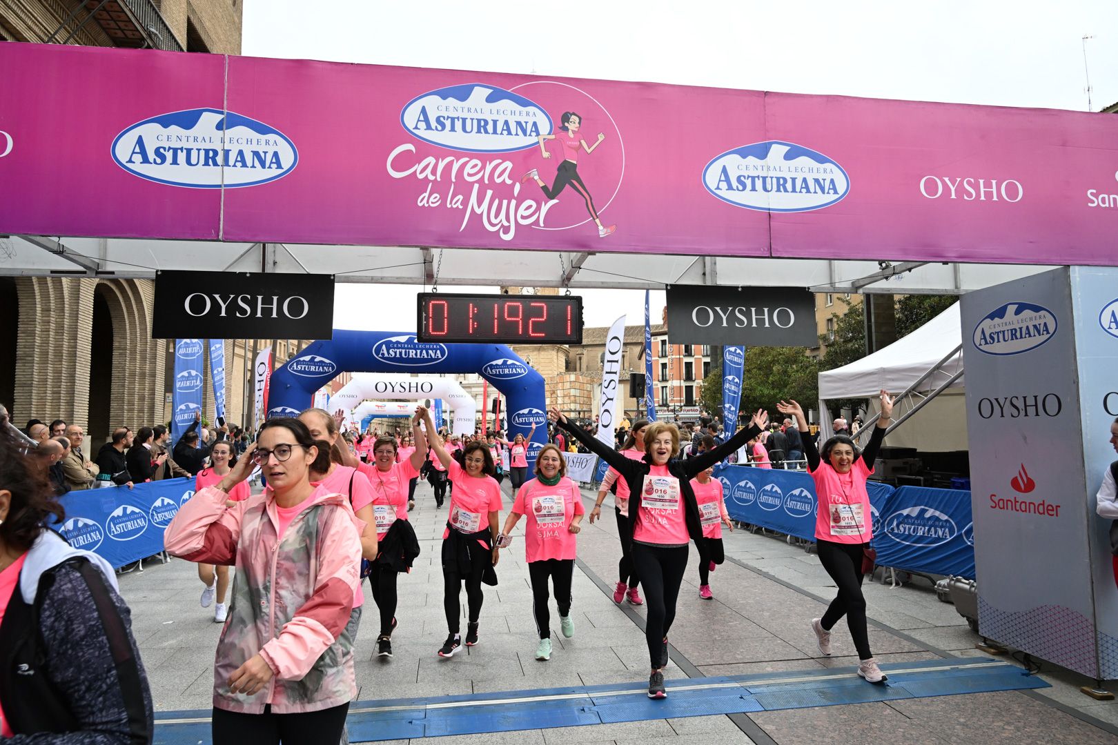 Todas las fotos de la Carrera de la Mujer de Zaragoza 2023. 7851