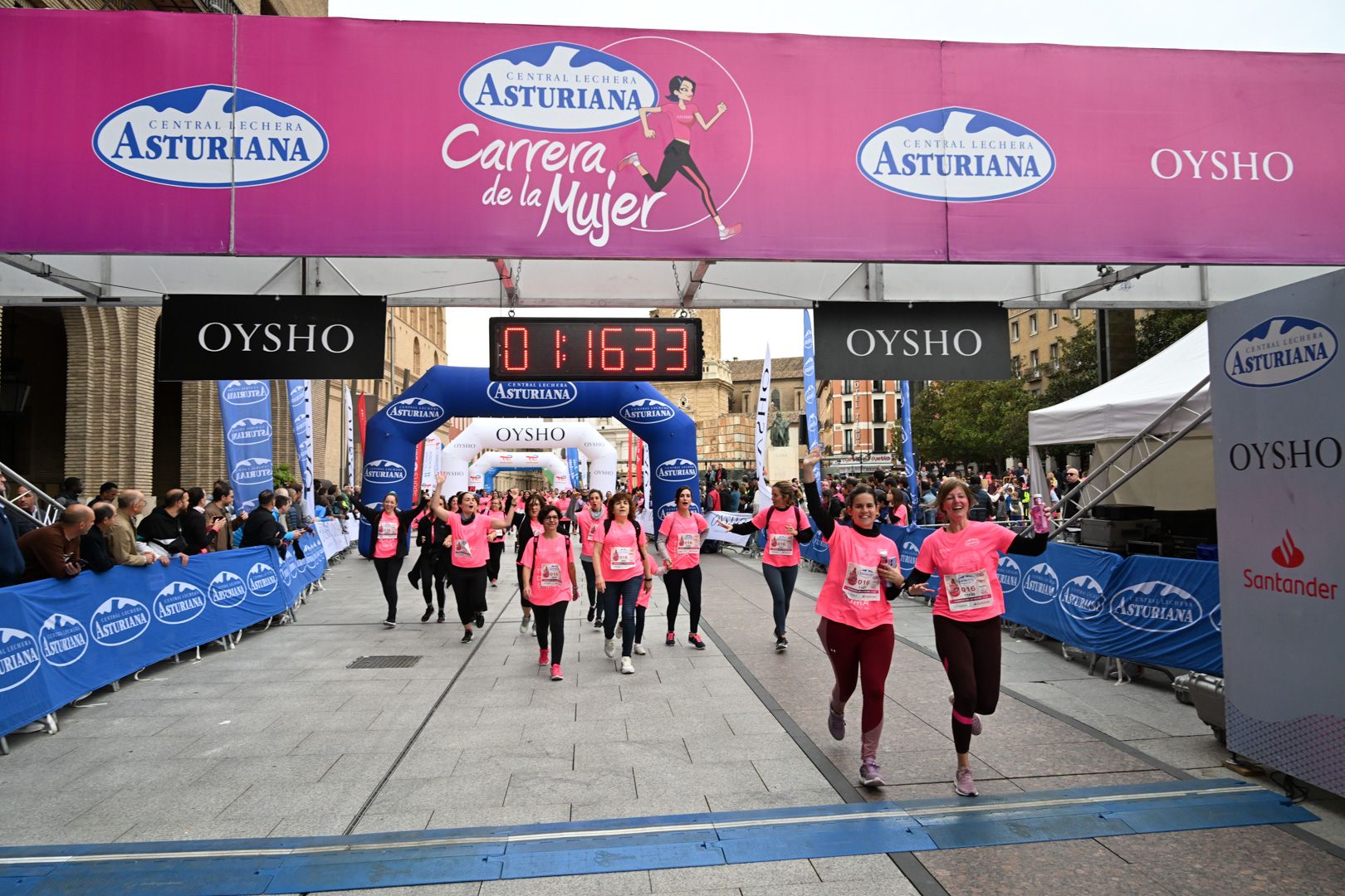 Todas las fotos de la Carrera de la Mujer de Zaragoza 2023. 7607