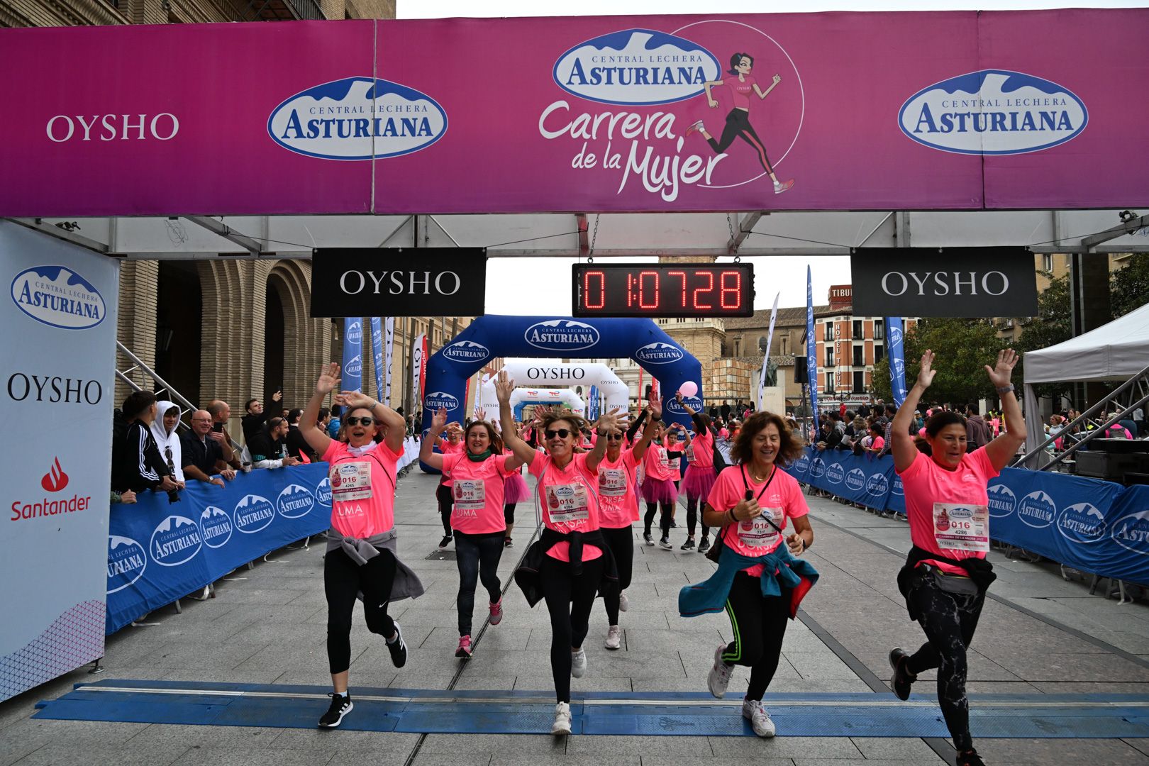 Todas las fotos de la Carrera de la Mujer de Zaragoza 2023. 6877