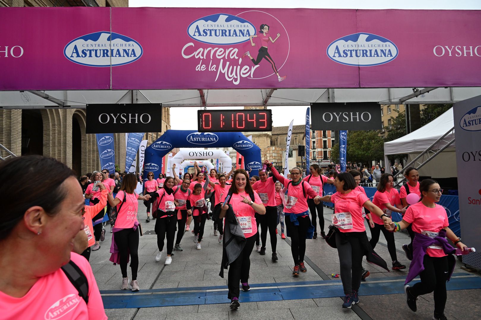 Todas las fotos de la Carrera de la Mujer de Zaragoza 2023. 7121