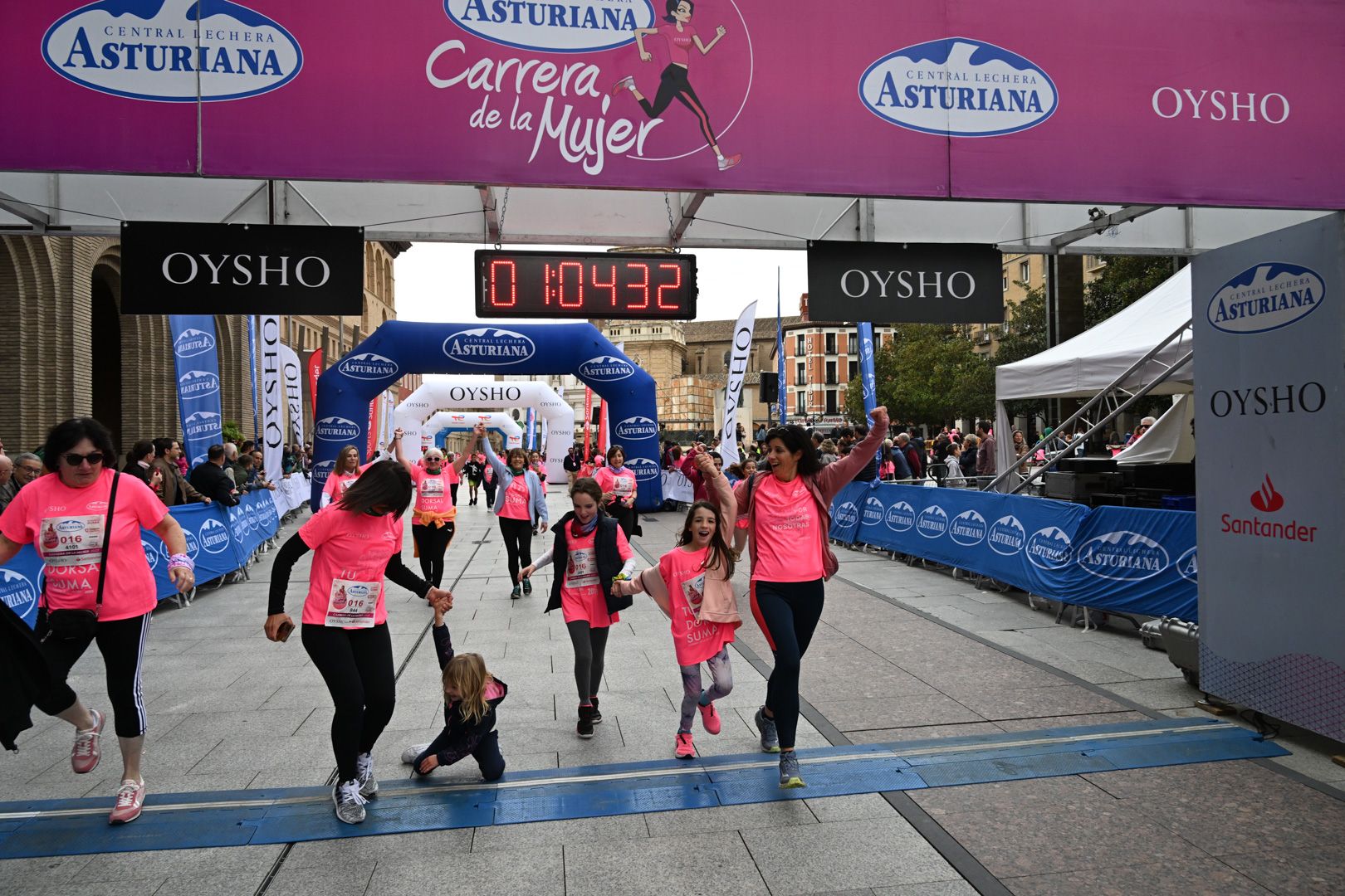 Todas las fotos de la Carrera de la Mujer de Zaragoza 2023. 6634