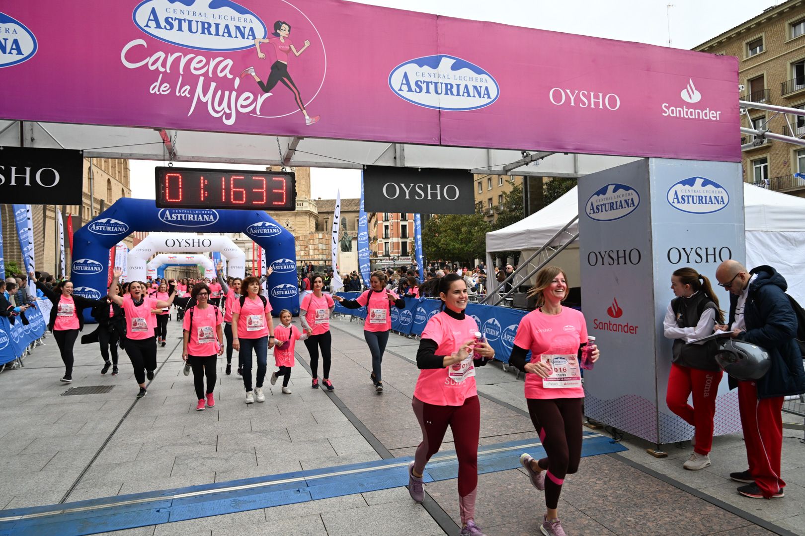 Todas las fotos de la Carrera de la Mujer de Zaragoza 2023. 7609