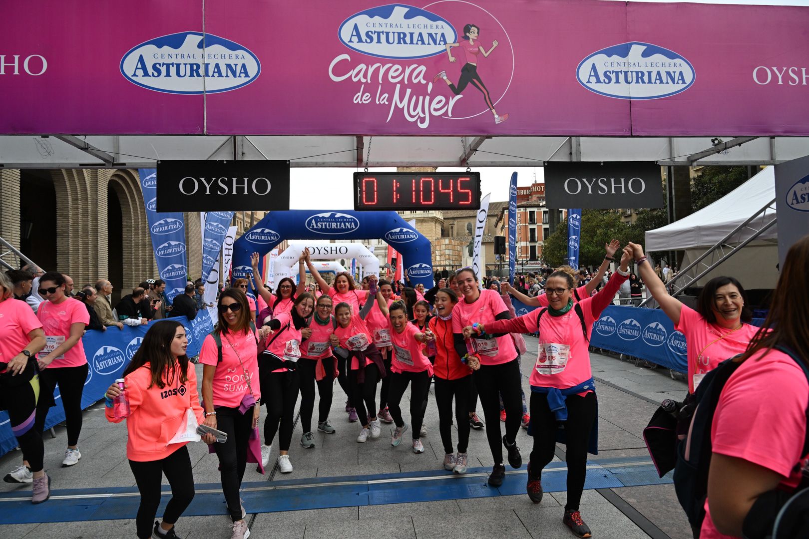 Todas las fotos de la Carrera de la Mujer de Zaragoza 2023. 7123