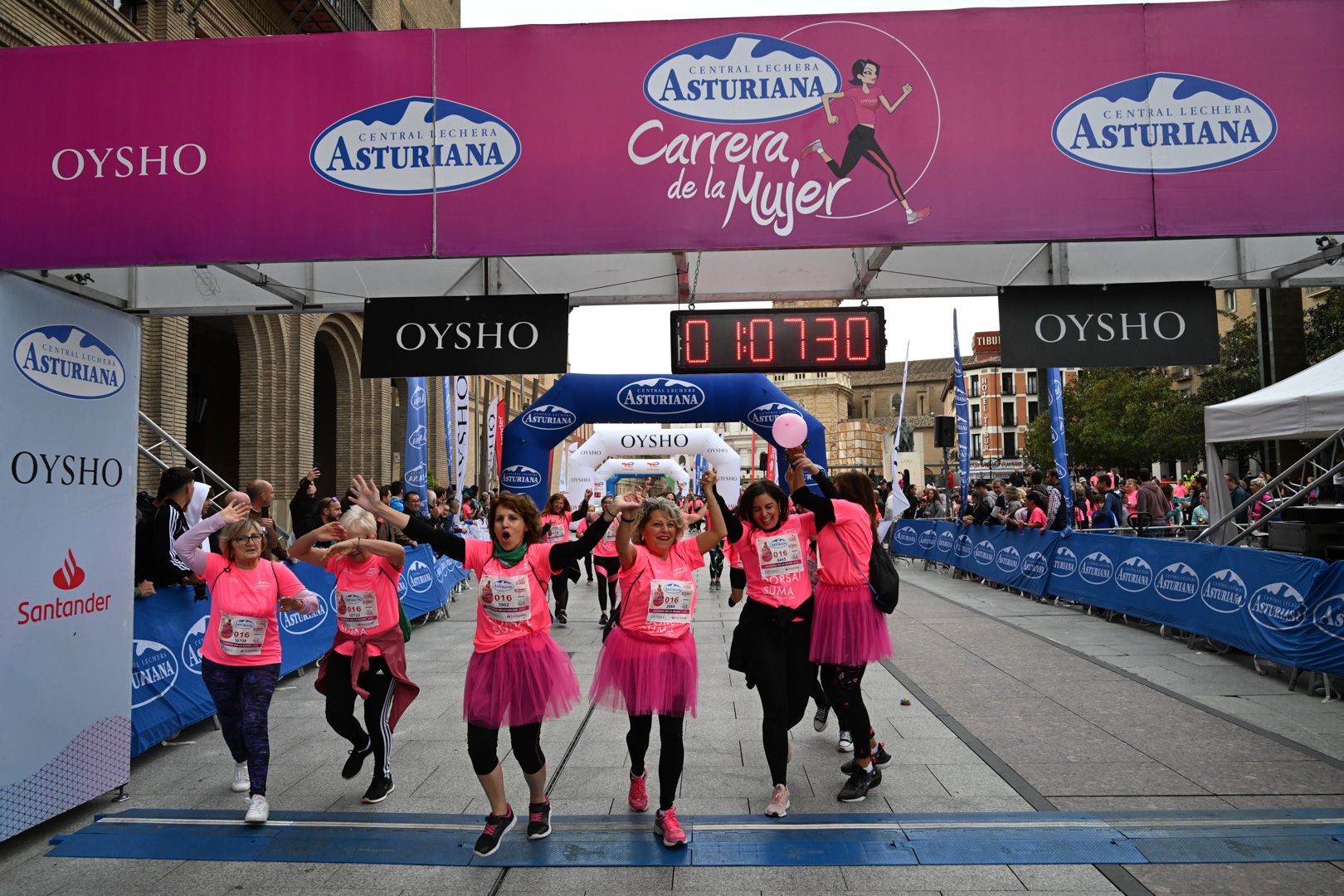 Todas las fotos de la Carrera de la Mujer de Zaragoza 2023. 6882