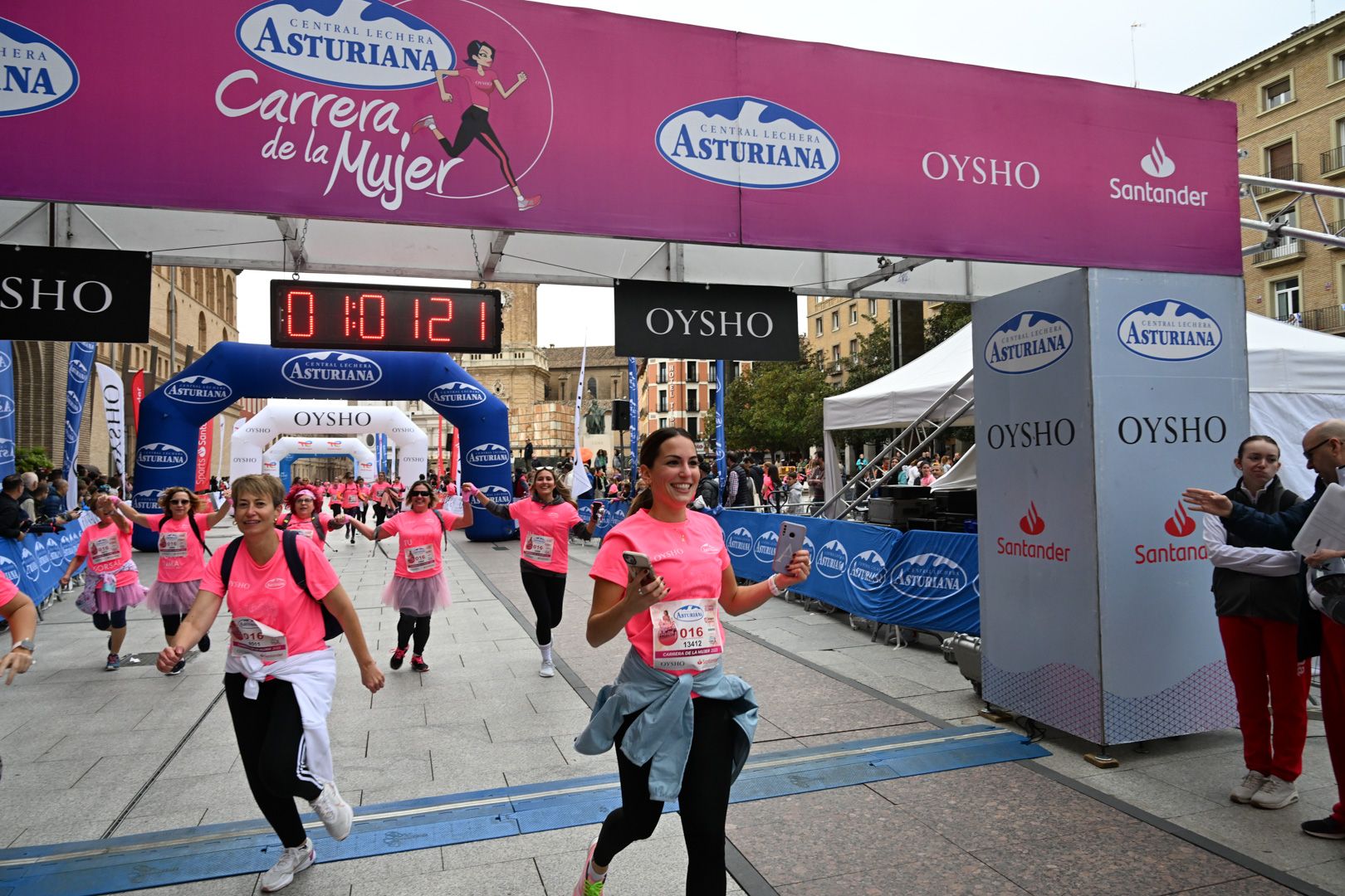 Todas las fotos de la Carrera de la Mujer de Zaragoza 2023. 6411