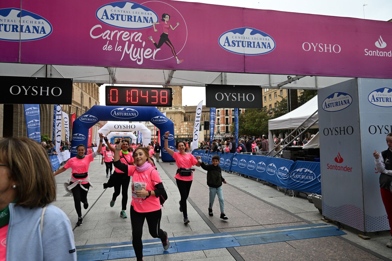 Todas las fotos de la Carrera de la Mujer de Zaragoza 2023. 6640