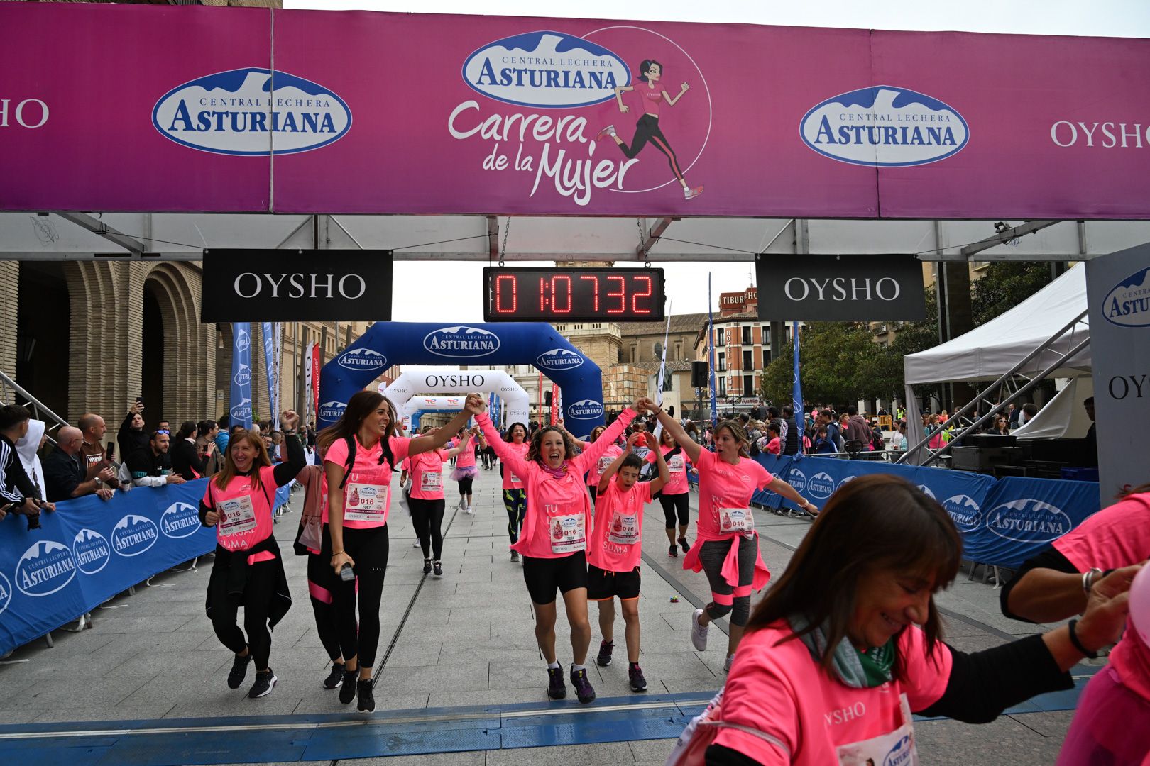 Todas las fotos de la Carrera de la Mujer de Zaragoza 2023. 6884