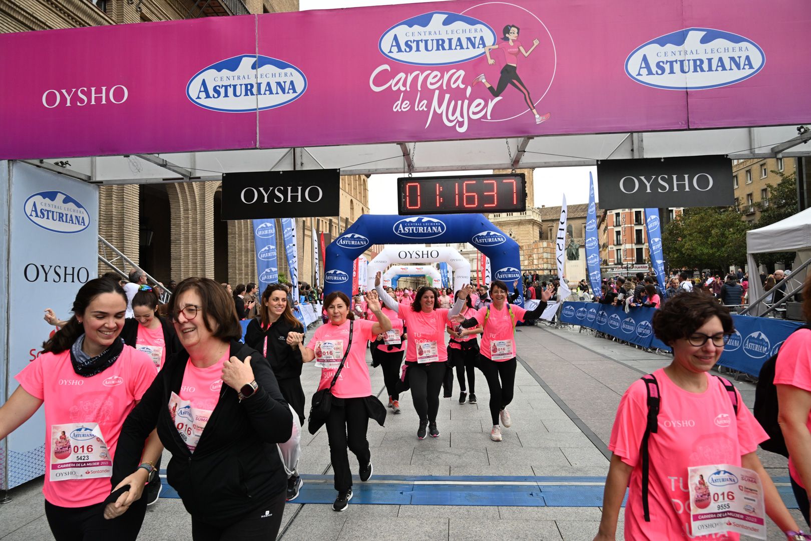 Todas las fotos de la Carrera de la Mujer de Zaragoza 2023. 7615