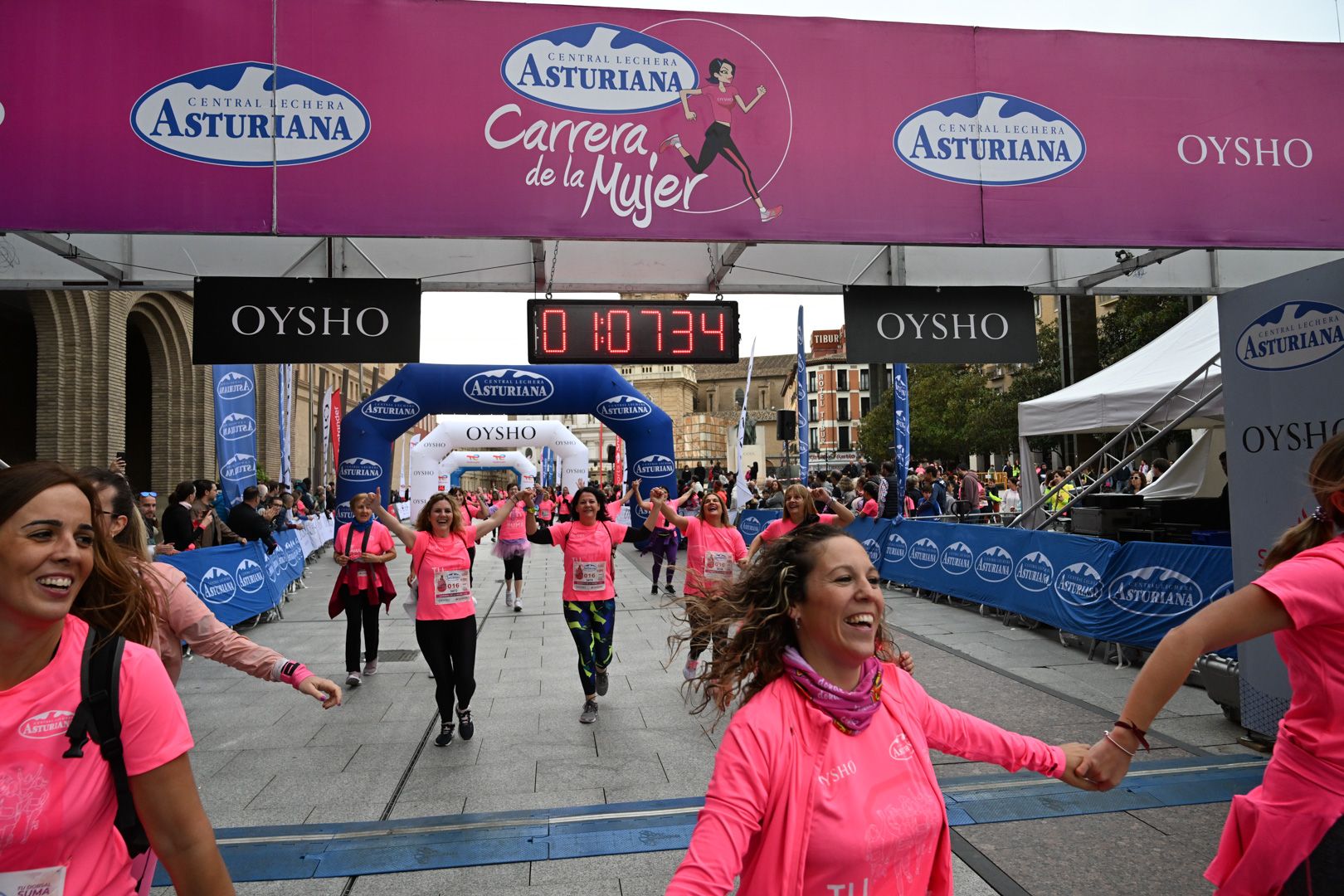 Todas las fotos de la Carrera de la Mujer de Zaragoza 2023. 6886