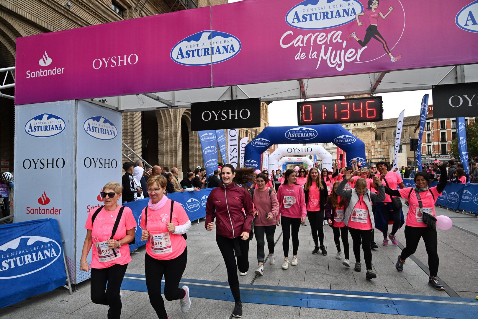 Todas las fotos de la Carrera de la Mujer de Zaragoza 2023. 7374
