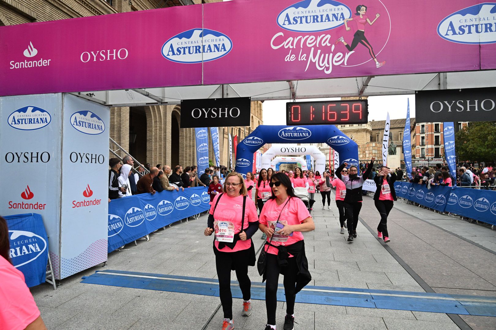 Todas las fotos de la Carrera de la Mujer de Zaragoza 2023. 7619