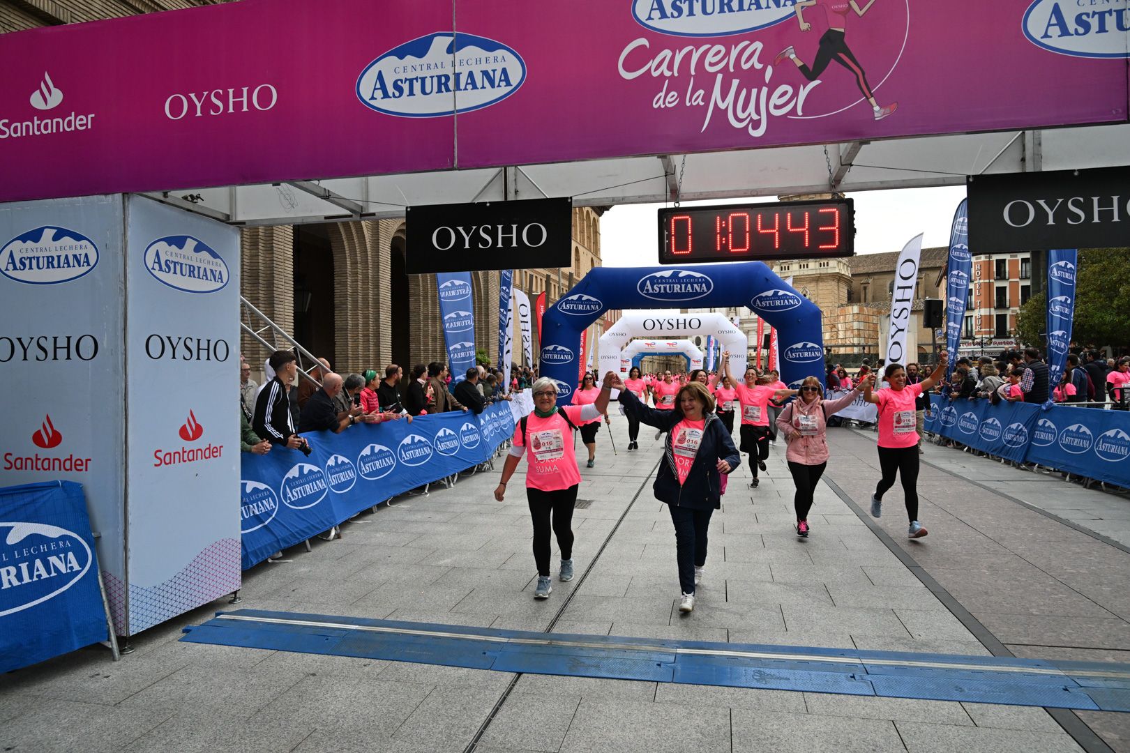 Todas las fotos de la Carrera de la Mujer de Zaragoza 2023. 6645