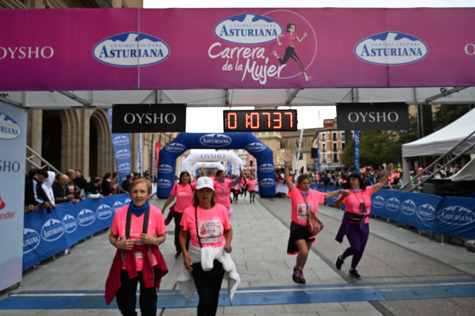 Todas las fotos de la Carrera de la Mujer de Zaragoza 2023. 6889