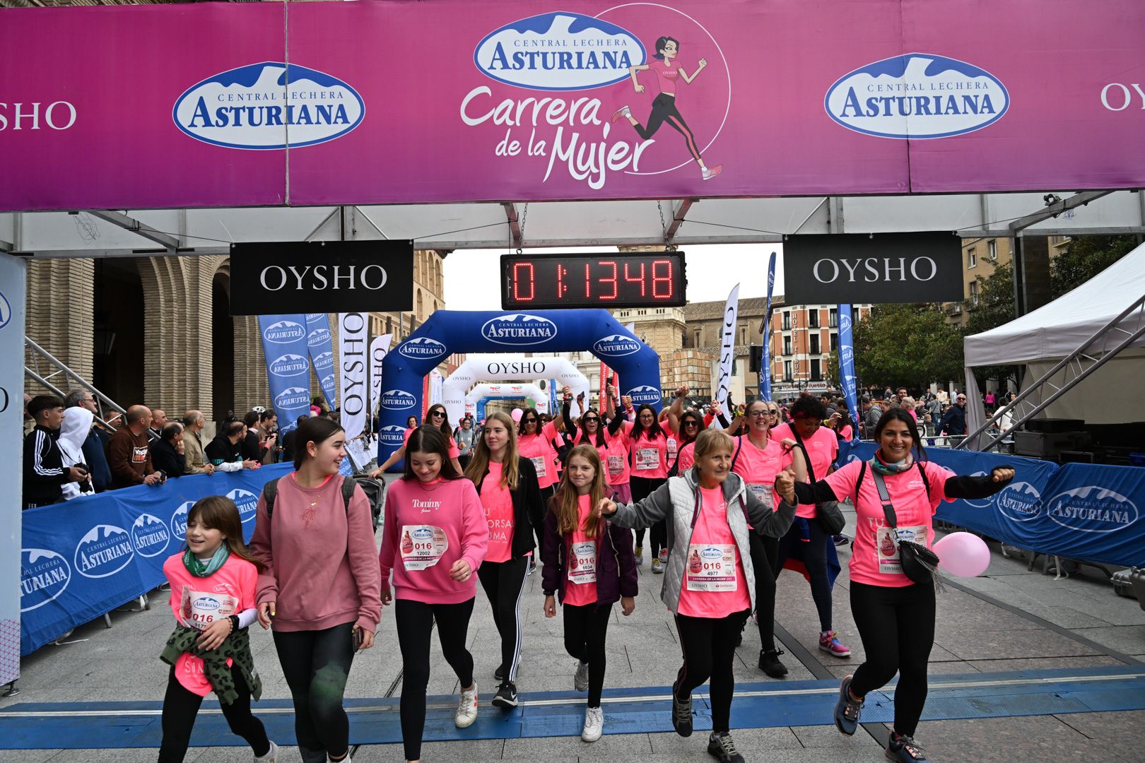 Todas las fotos de la Carrera de la Mujer de Zaragoza 2023. 7376
