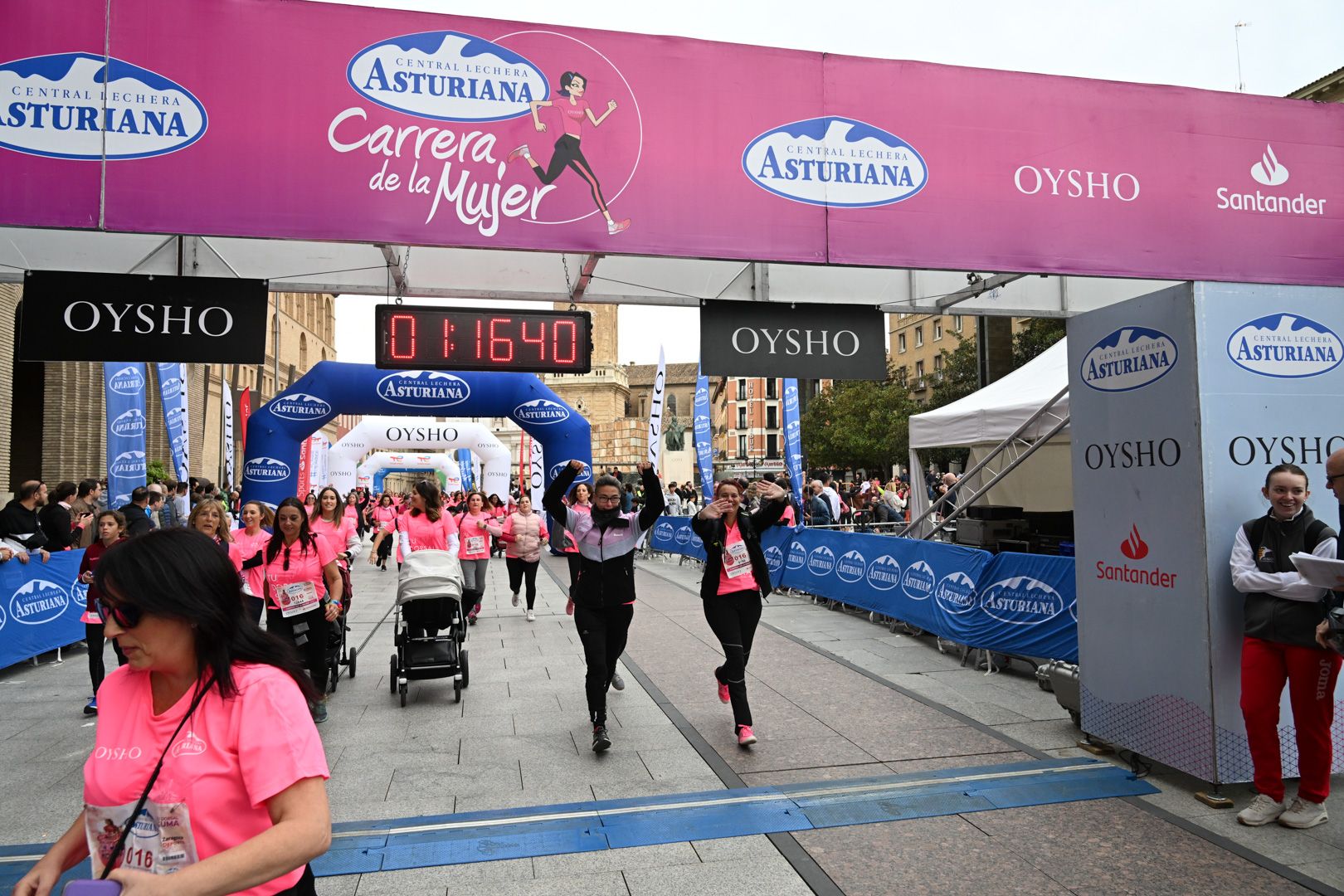 Todas las fotos de la Carrera de la Mujer de Zaragoza 2023. 7620