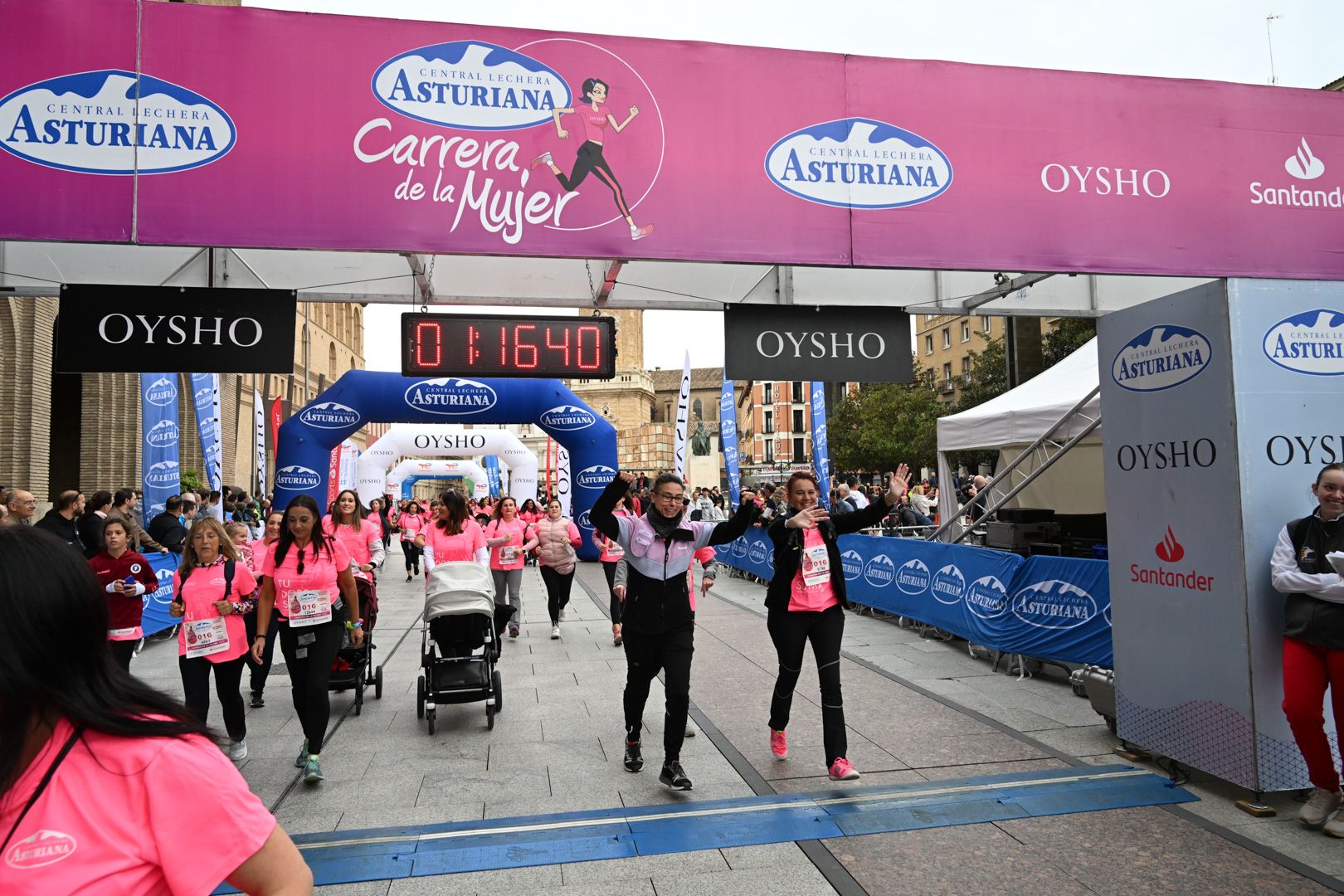 Todas las fotos de la Carrera de la Mujer de Zaragoza 2023. 7621