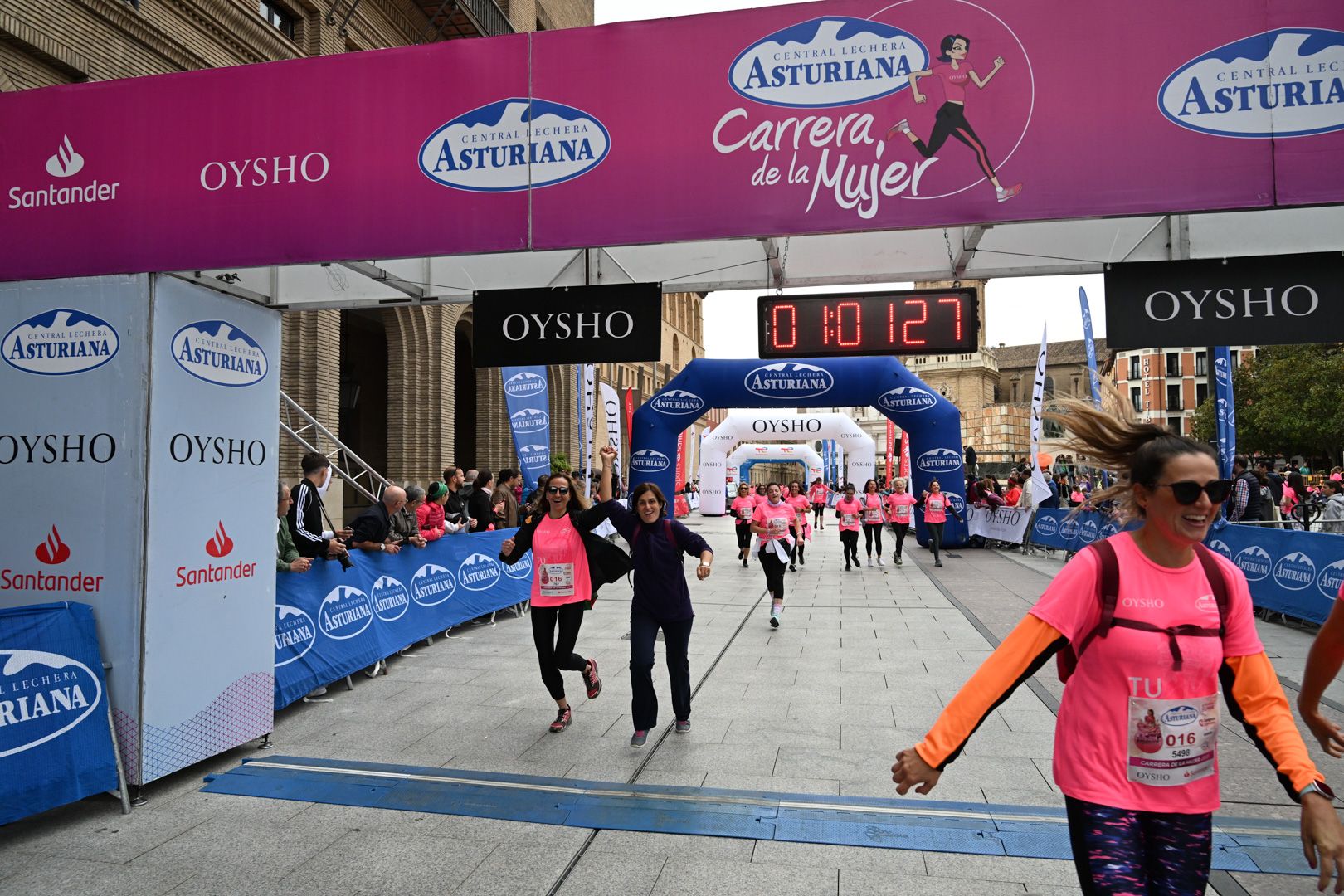 Todas las fotos de la Carrera de la Mujer de Zaragoza 2023. 6419