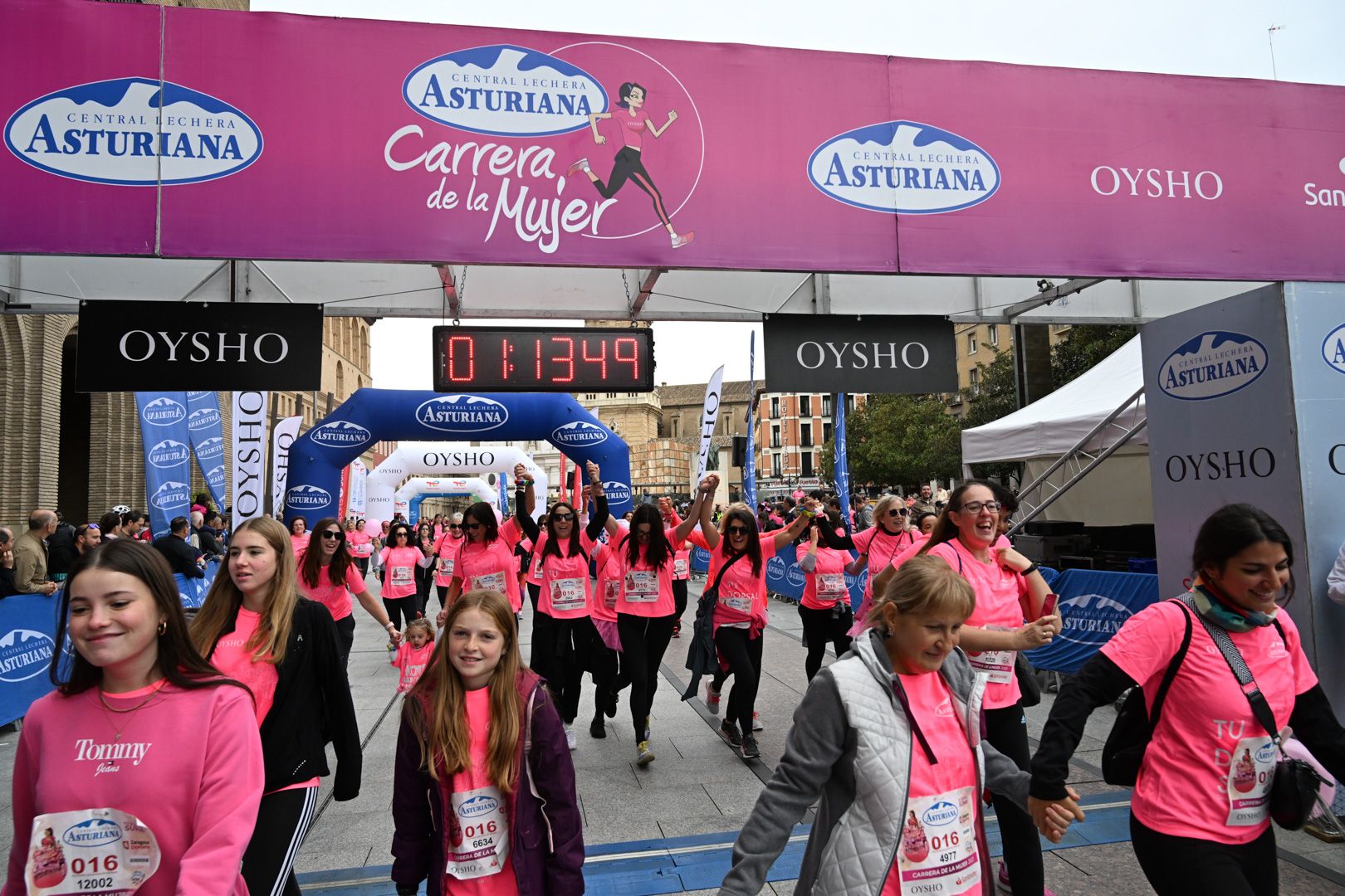 Todas las fotos de la Carrera de la Mujer de Zaragoza 2023. 7378