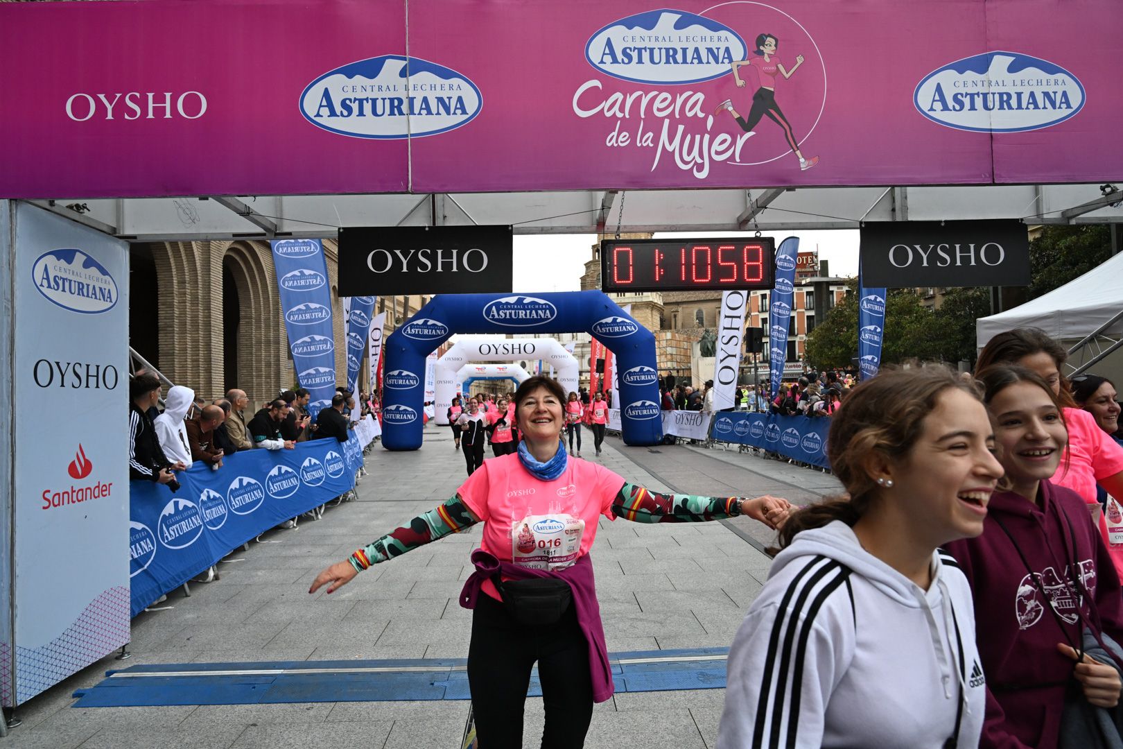 Todas las fotos de la Carrera de la Mujer de Zaragoza 2023. 7139
