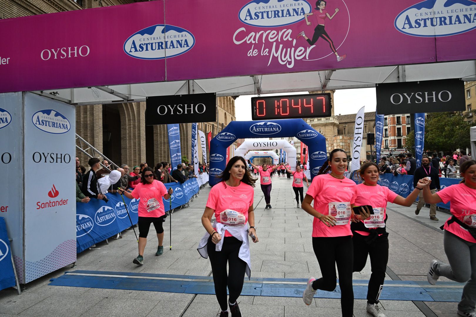 Todas las fotos de la Carrera de la Mujer de Zaragoza 2023. 6652