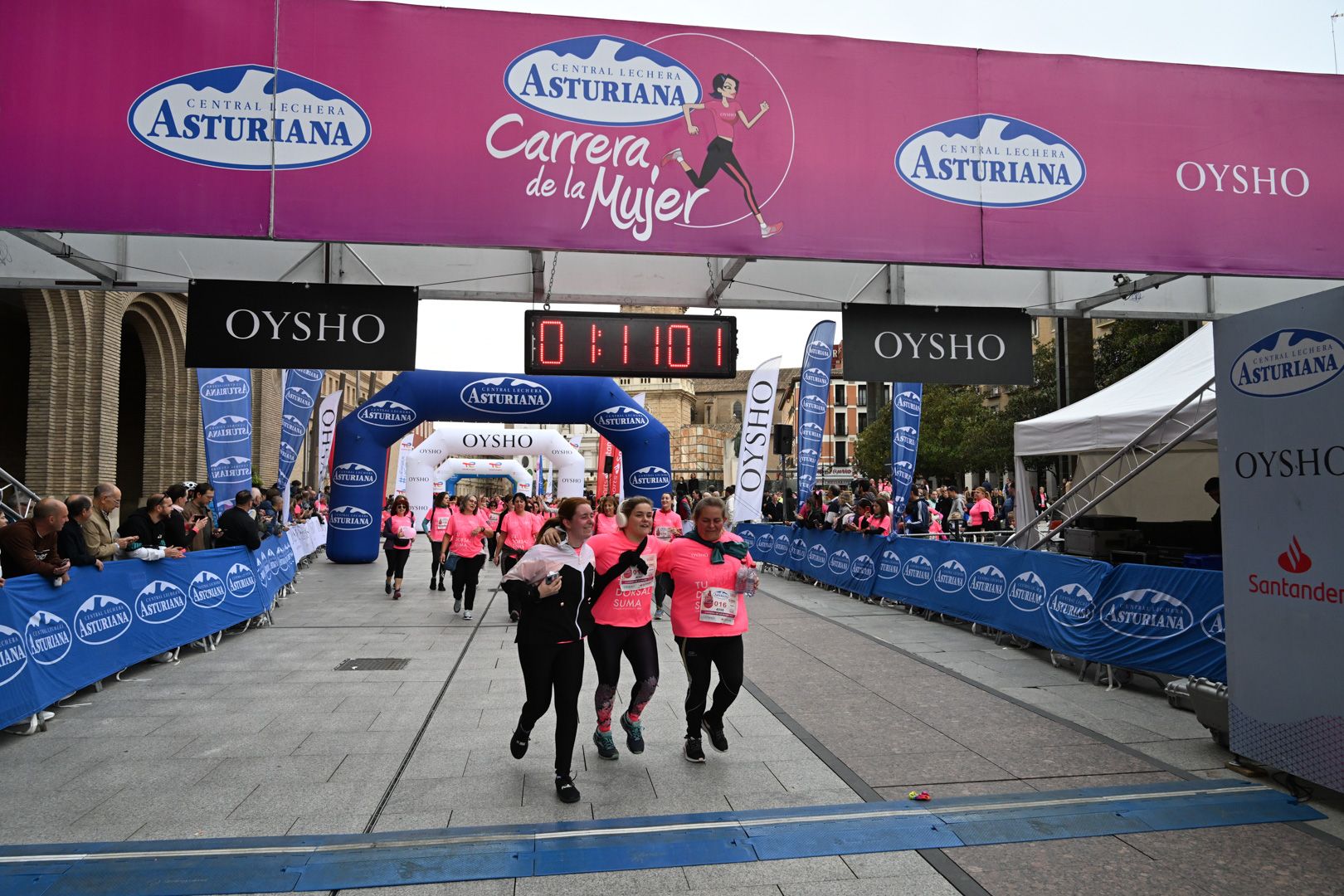 Todas las fotos de la Carrera de la Mujer de Zaragoza 2023. 7140