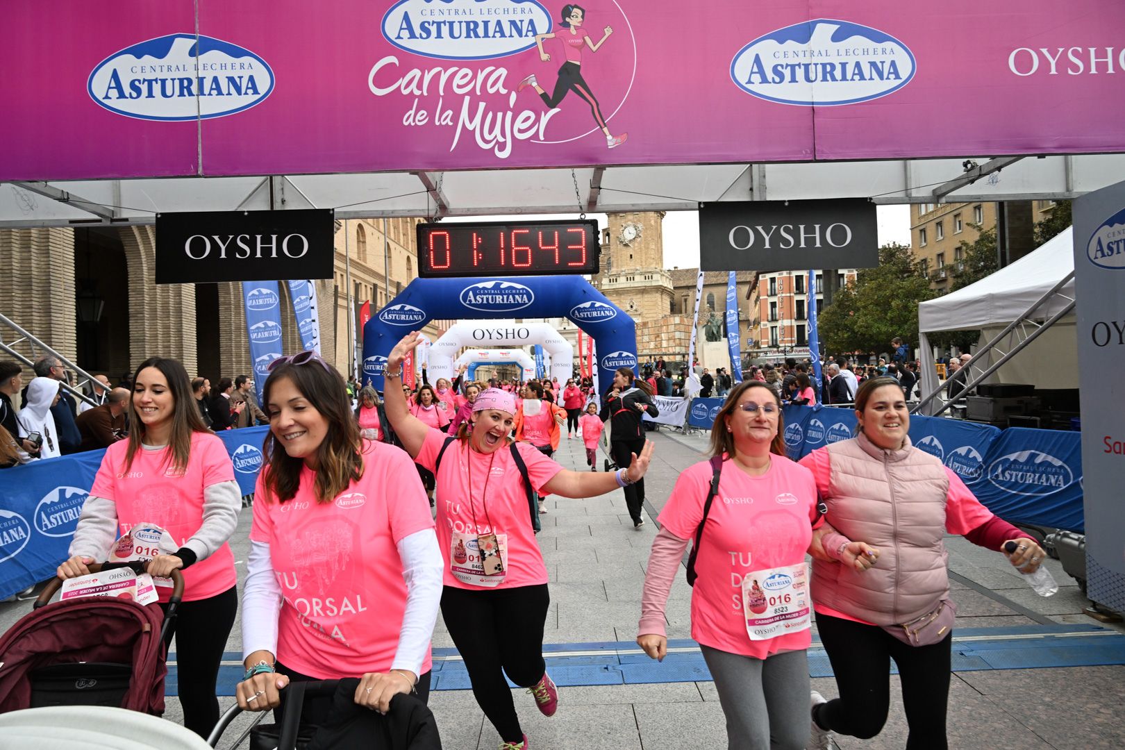 Todas las fotos de la Carrera de la Mujer de Zaragoza 2023. 7628