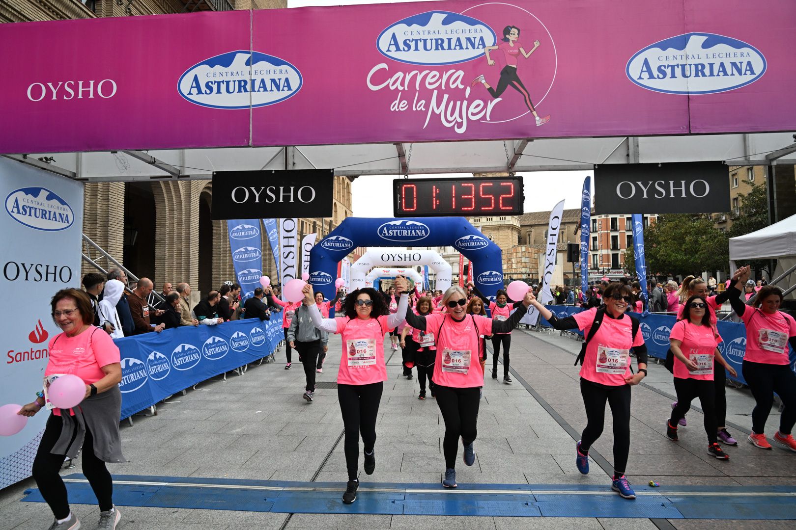 Todas las fotos de la Carrera de la Mujer de Zaragoza 2023. 7385