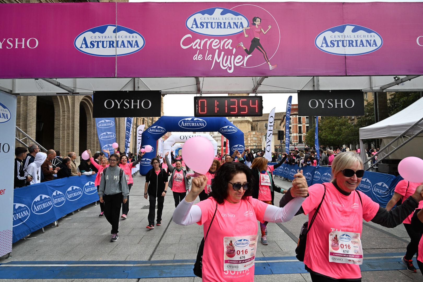 Todas las fotos de la Carrera de la Mujer de Zaragoza 2023. 7386