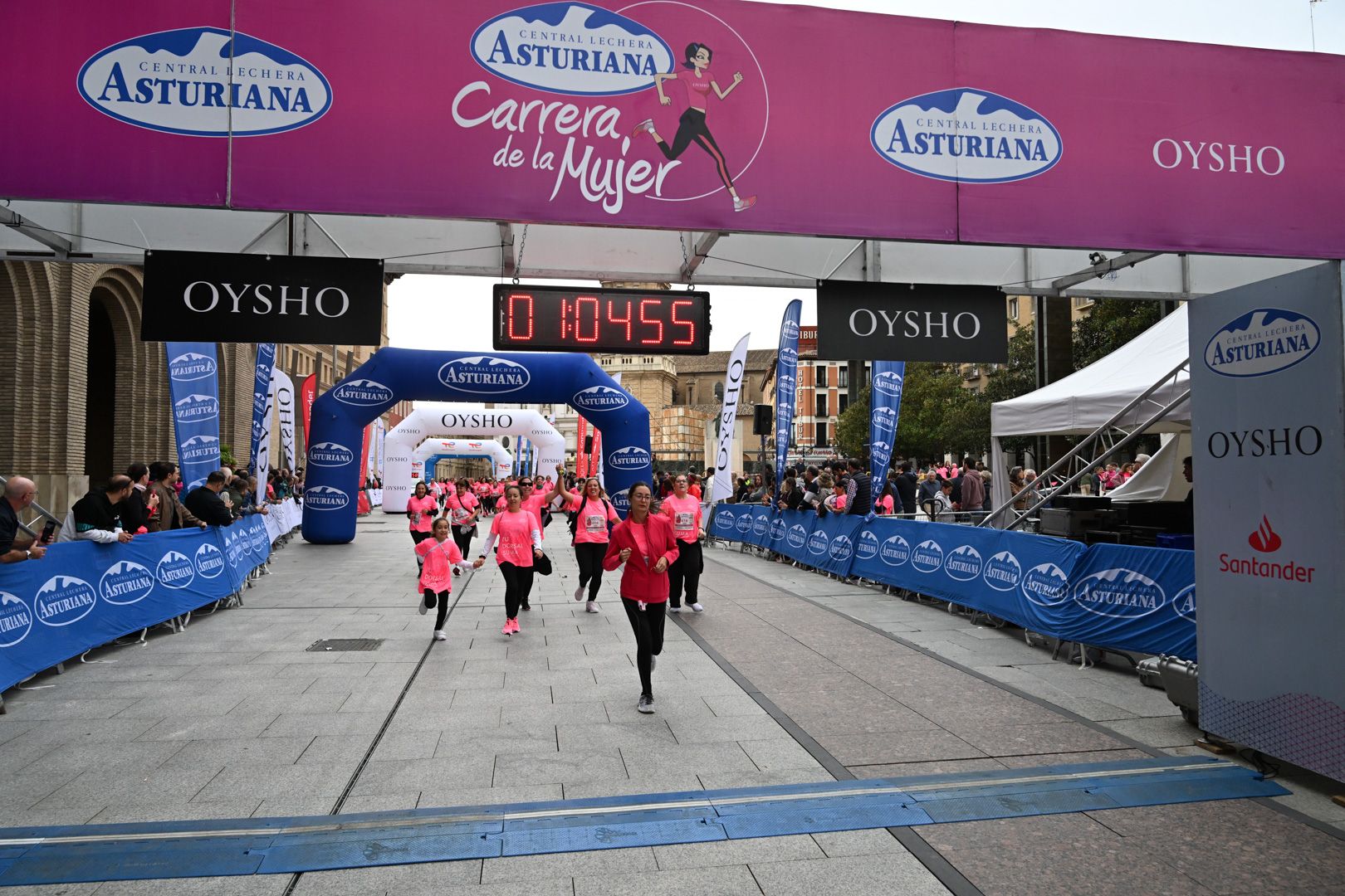 Todas las fotos de la Carrera de la Mujer de Zaragoza 2023. 6656