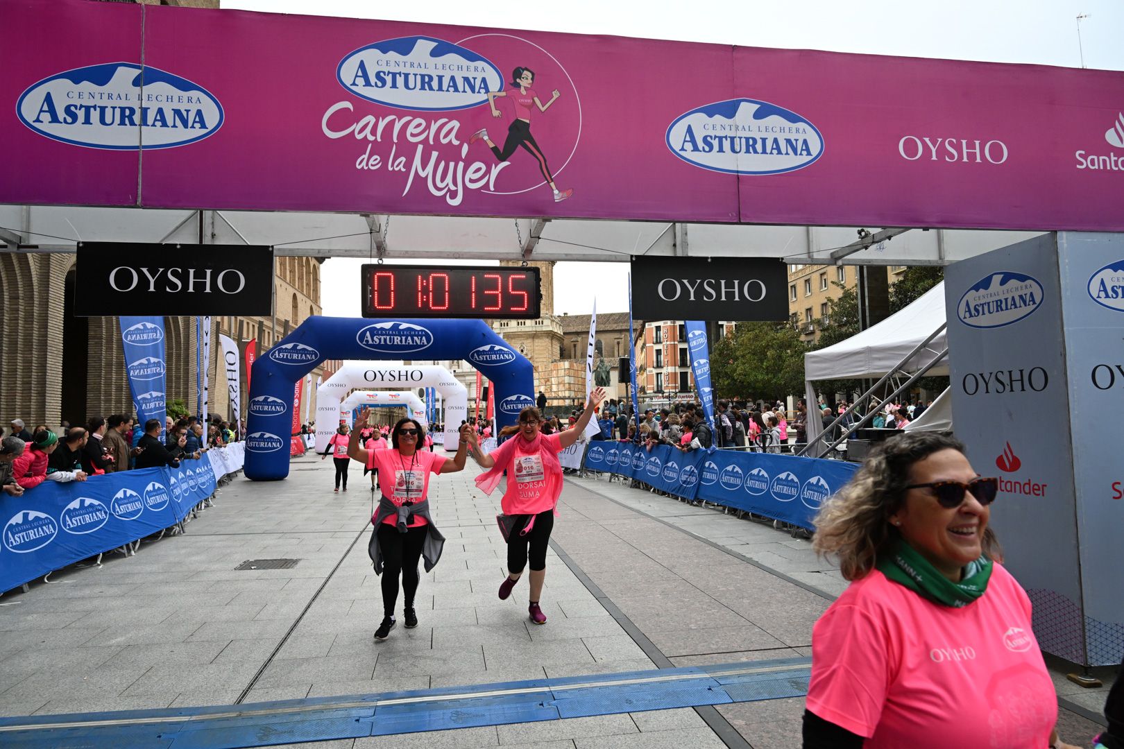 Todas las fotos de la Carrera de la Mujer de Zaragoza 2023. 6429