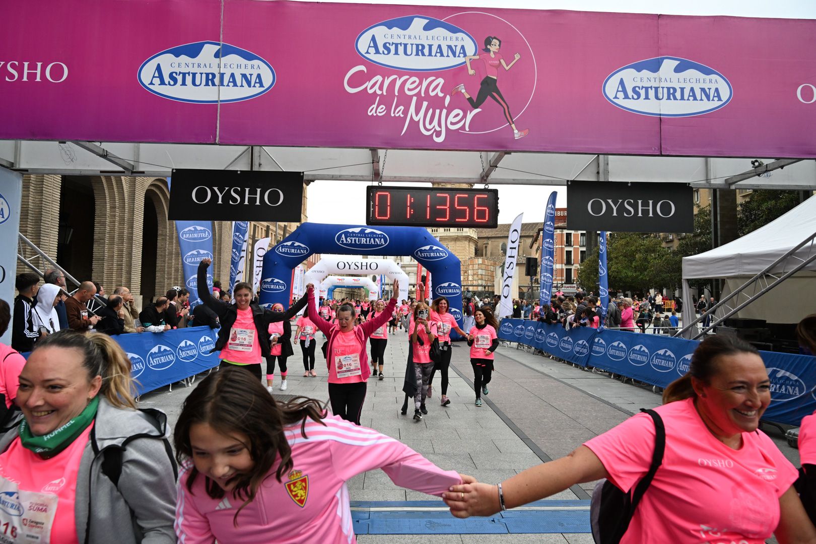 Todas las fotos de la Carrera de la Mujer de Zaragoza 2023. 7391