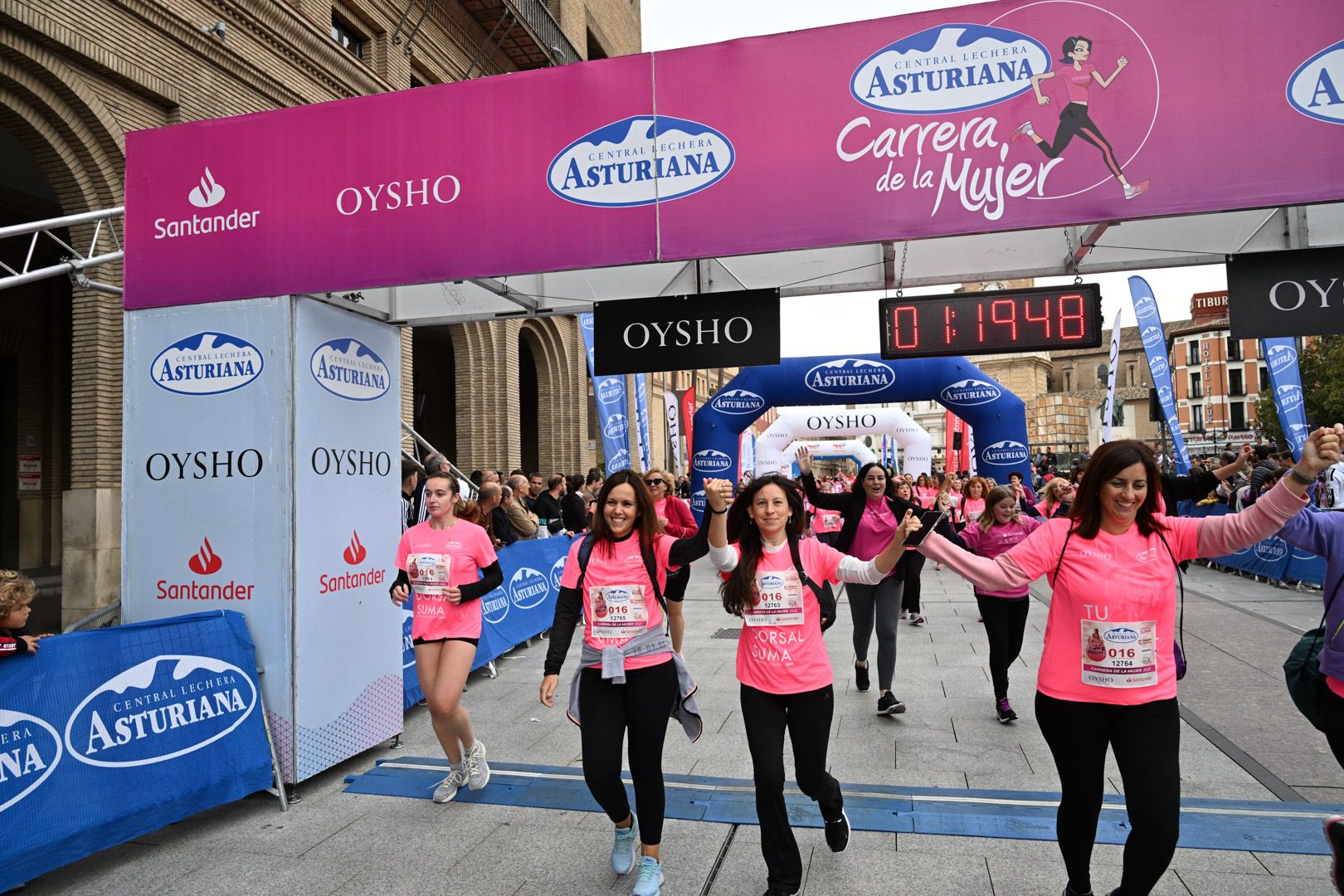 Todas las fotos de la Carrera de la Mujer de Zaragoza 2023. 7881