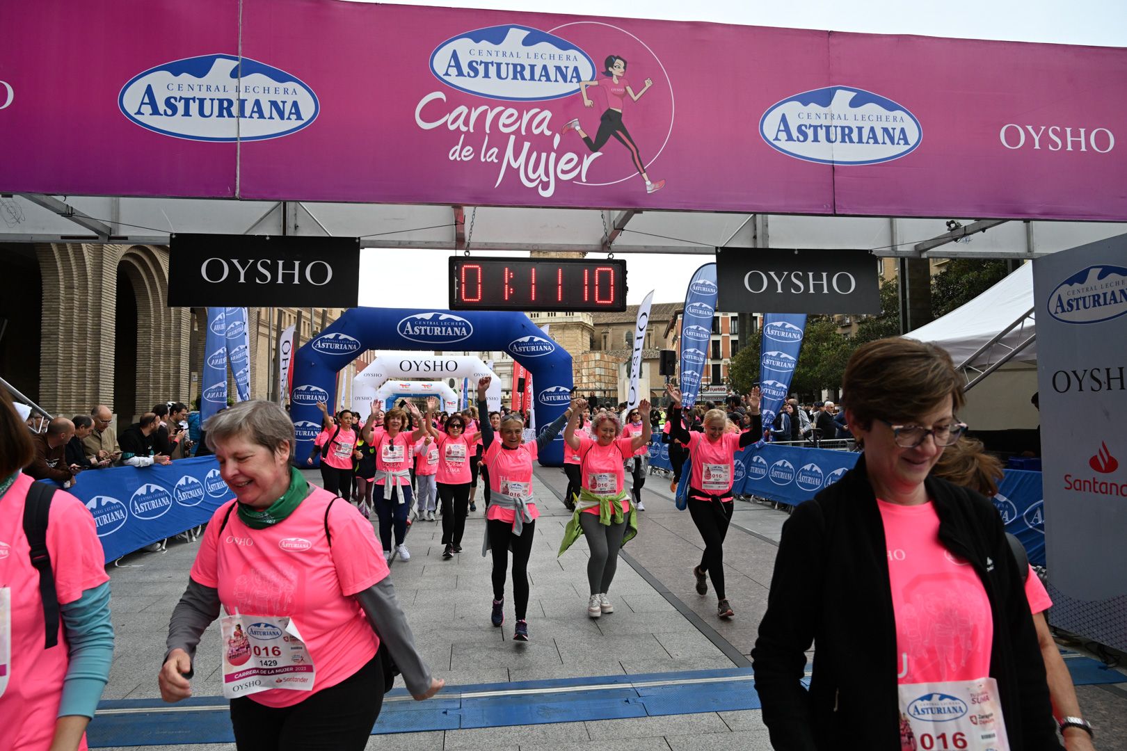 Todas las fotos de la Carrera de la Mujer de Zaragoza 2023. 7151
