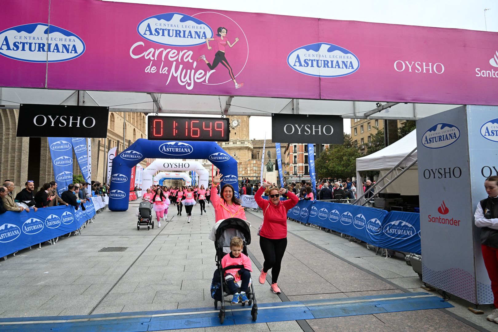 Todas las fotos de la Carrera de la Mujer de Zaragoza 2023. 7638