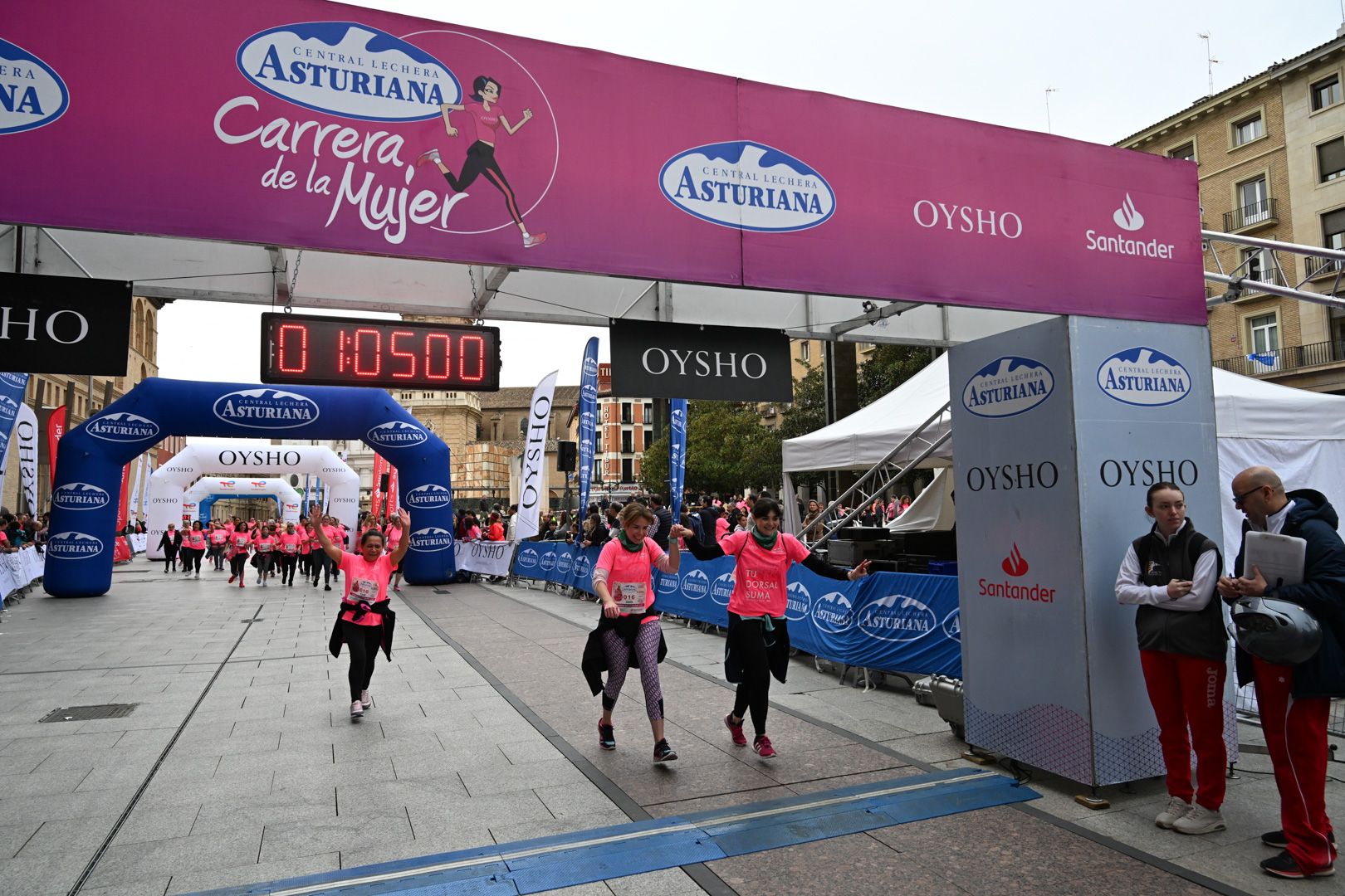 Todas las fotos de la Carrera de la Mujer de Zaragoza 2023. 6664