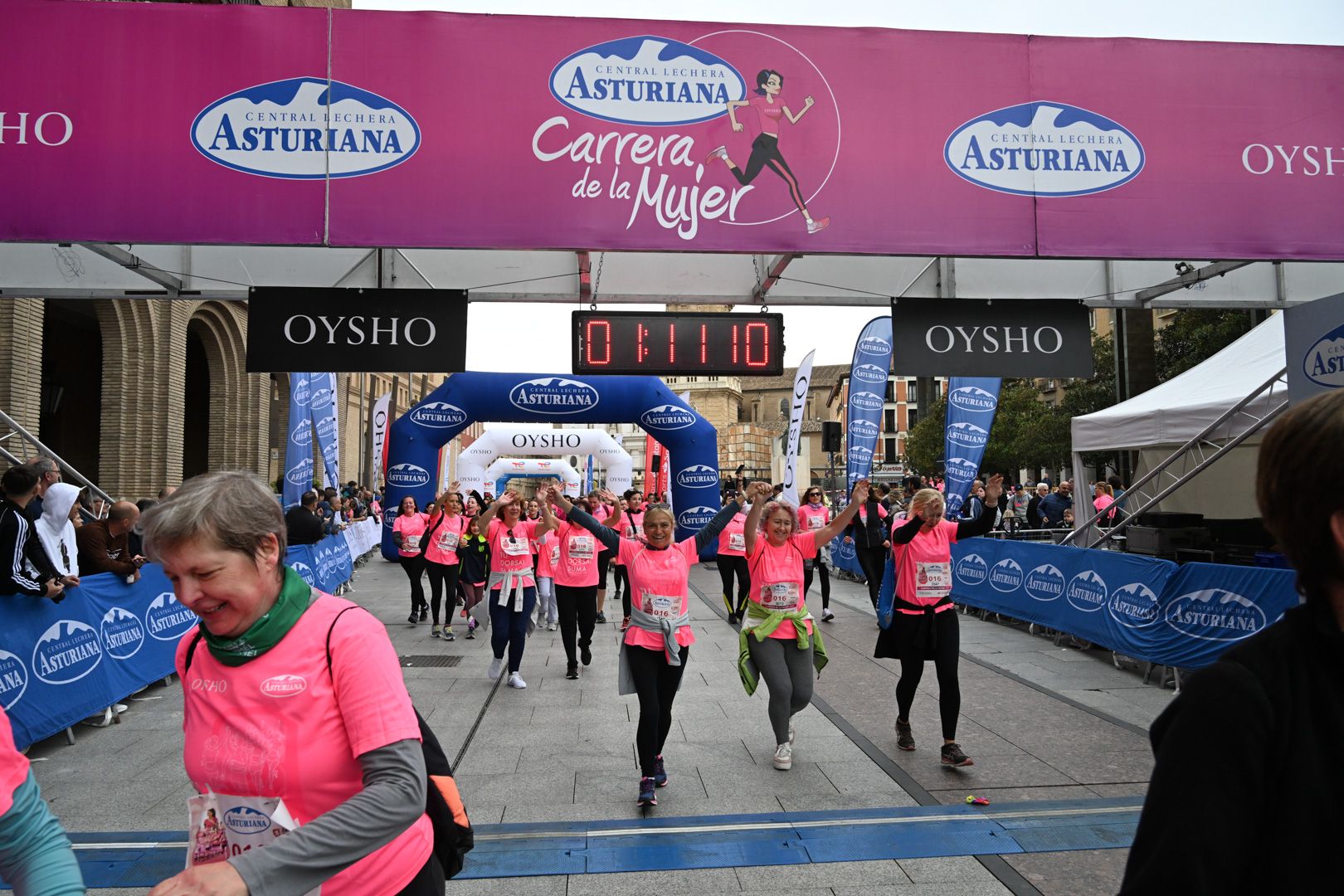 Todas las fotos de la Carrera de la Mujer de Zaragoza 2023. 7152